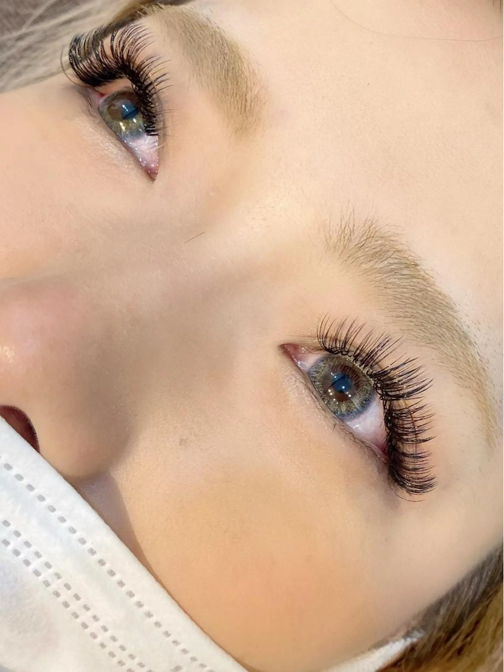 マツエク・マツパ IVY所属・IVY salonの眉毛・アイブロウイメージ