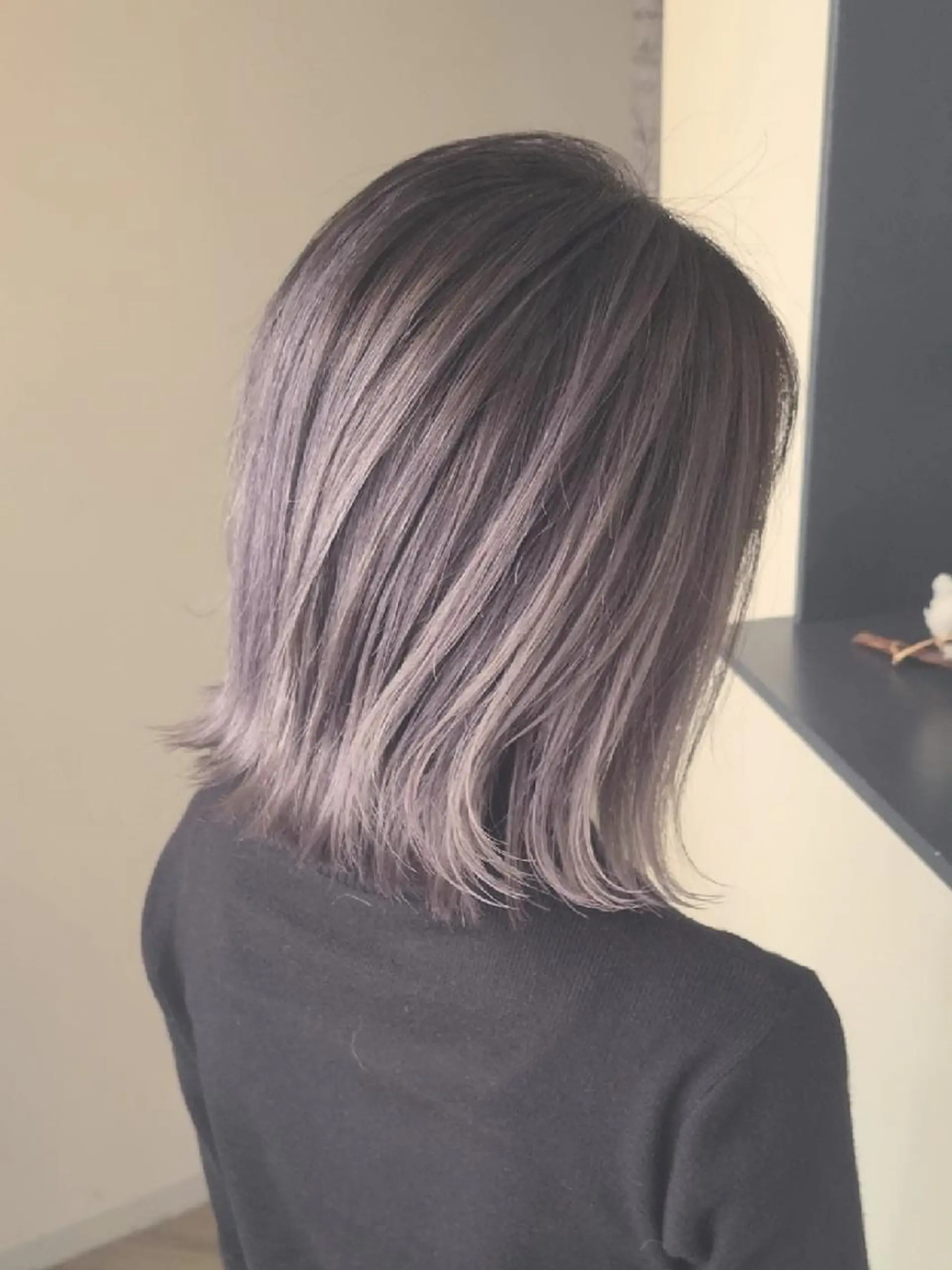 ショート ヘアカラー トリートメント ブリーチカラー🌈 嘉名 真樹のヘアスタイル