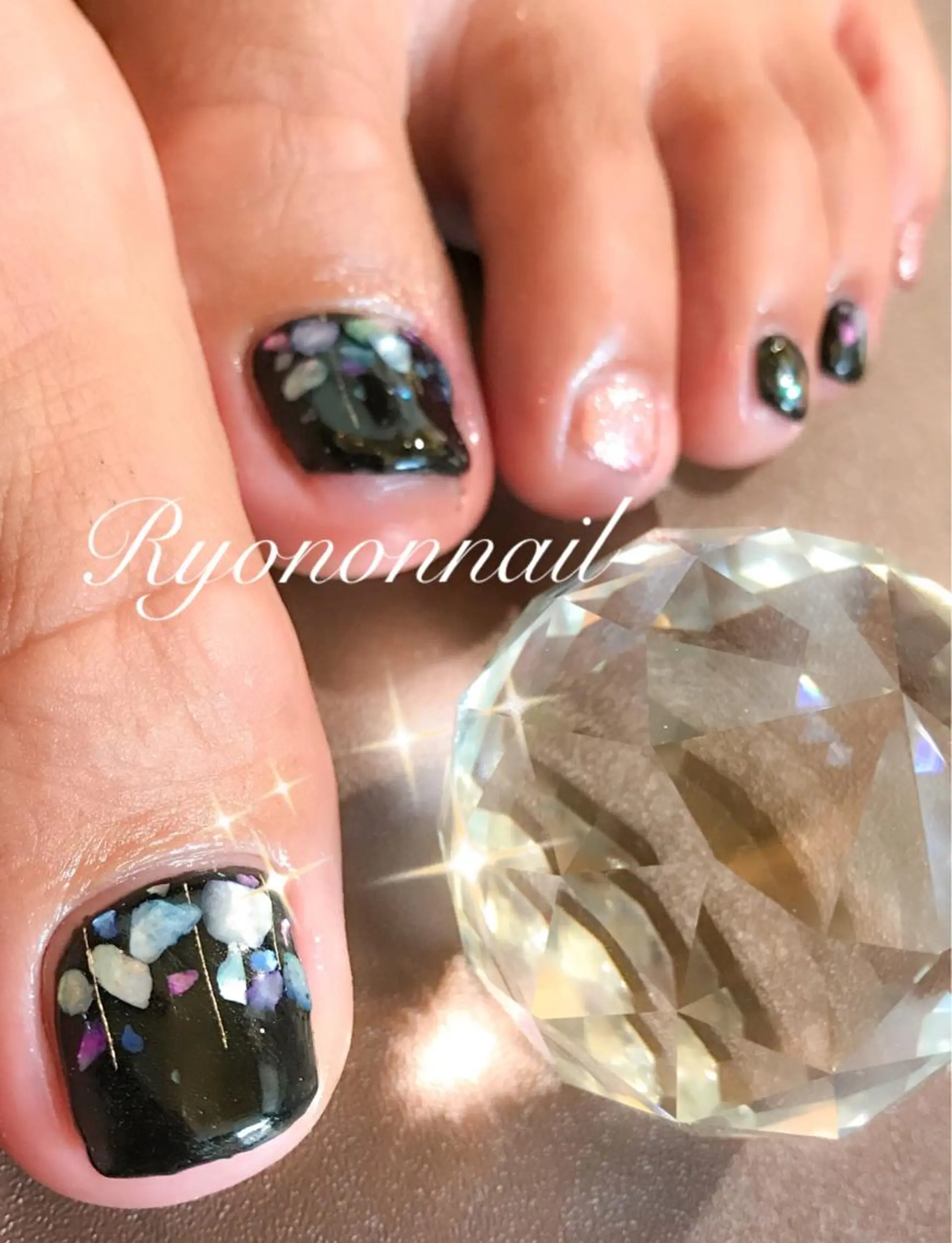 ネイル Ryononnail(リョノンネイル)所属・Ryononnail 上谷典子のネイルデザイン