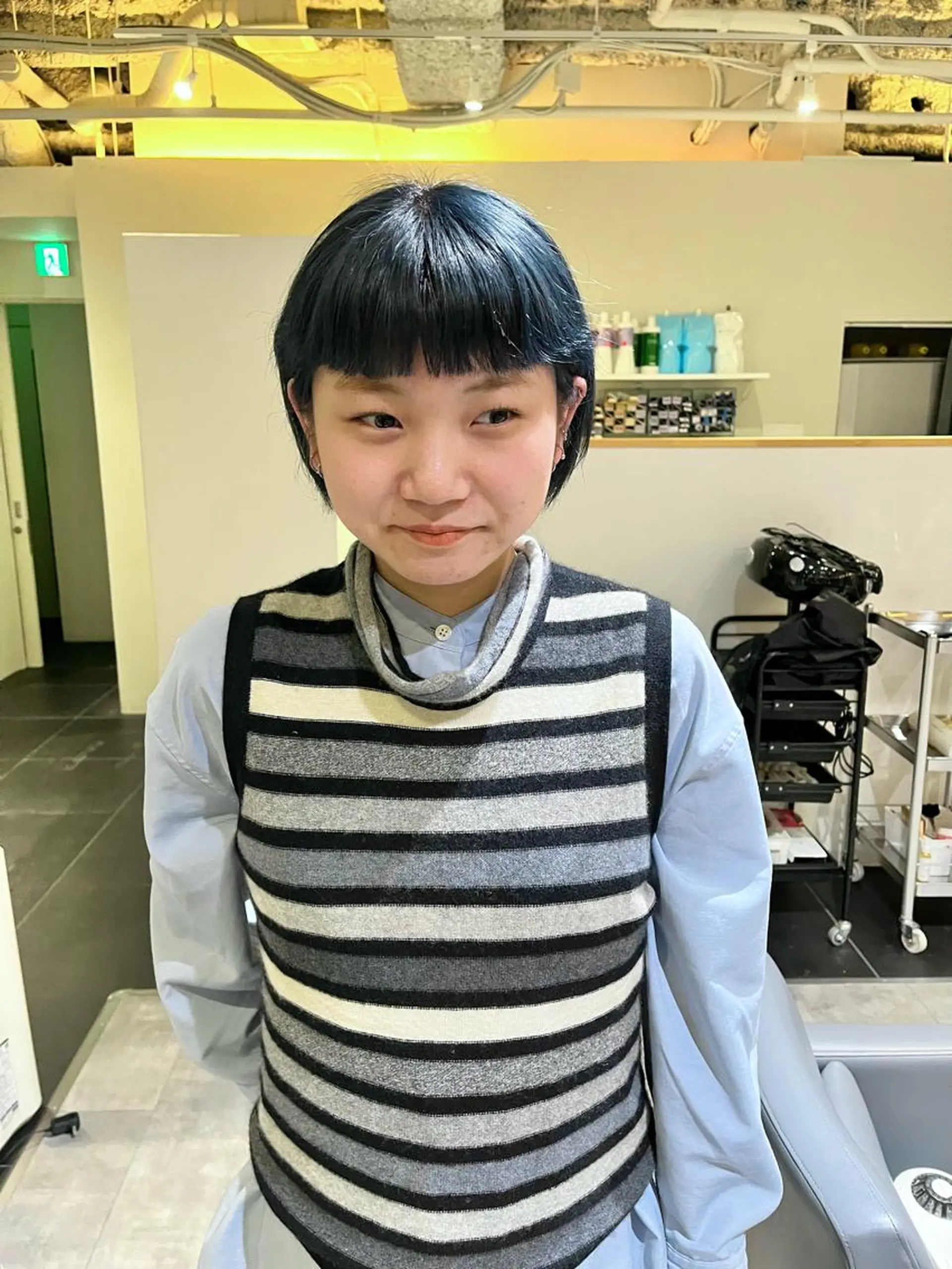 ショート カラー ブリーチ ブルーカラー ケアブリーチ ダブルカラー ハイトーンカラー カット ヘアカラー ショート/パーマ/ カラー/FUKOのヘアスタイル