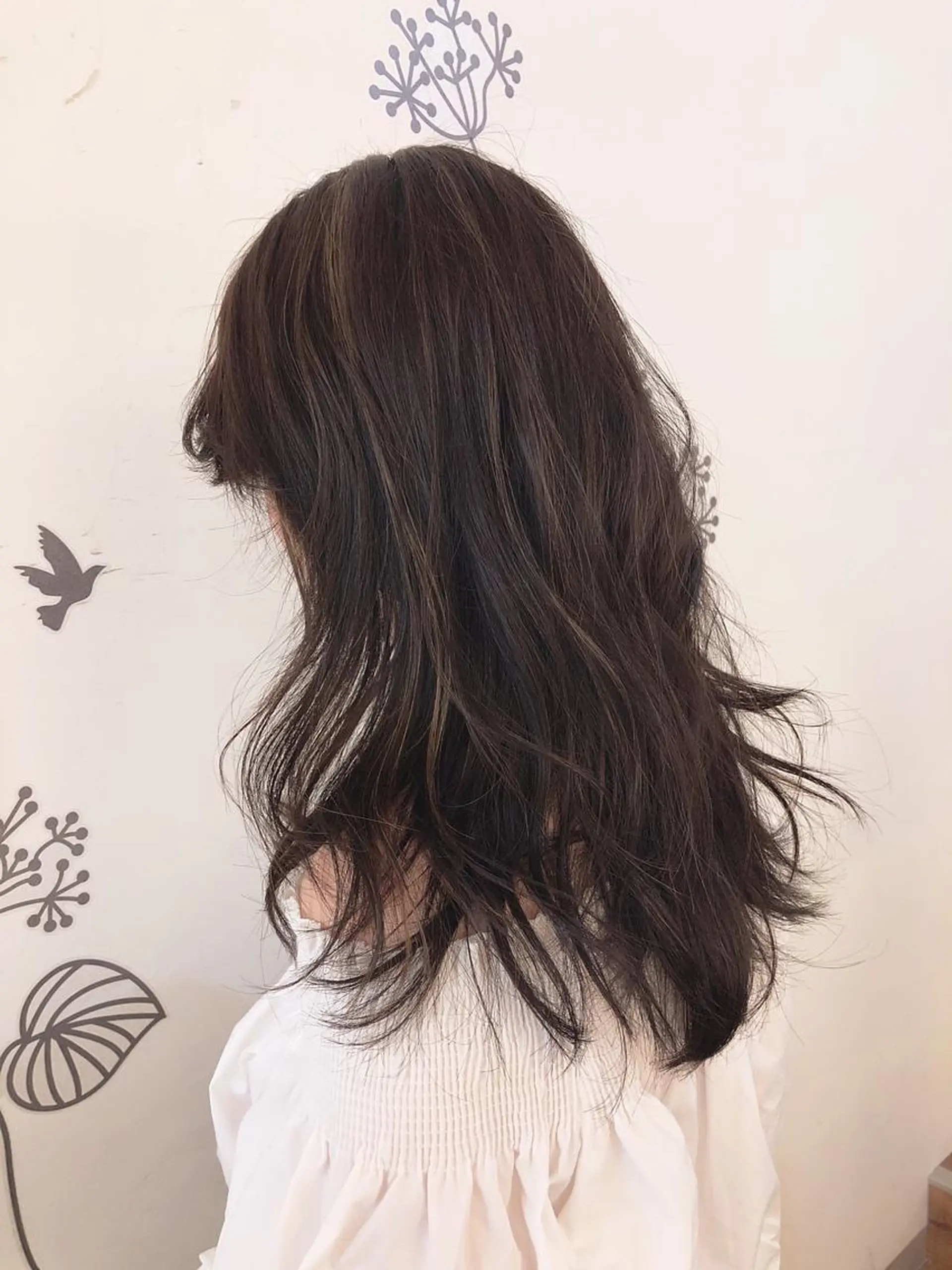 セミロング カラー omocha hair salon所属・大嶋 伸吾のヘアスタイル