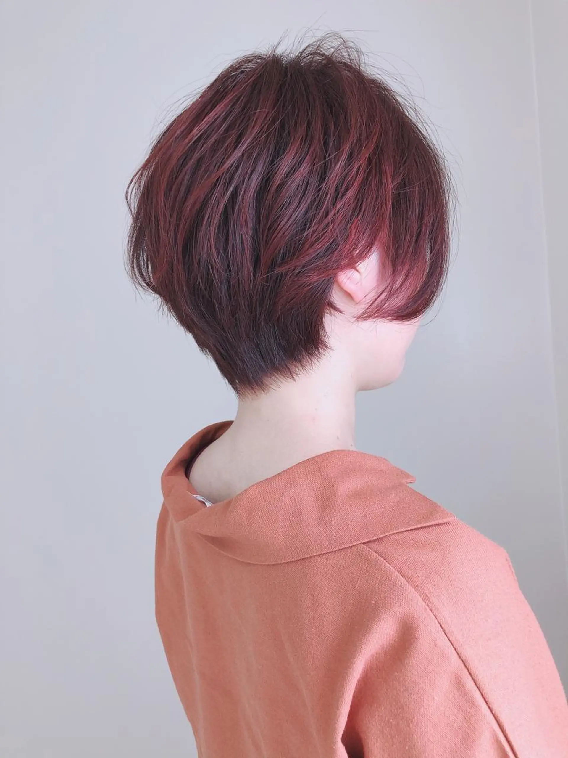 ショート カラー ANAZAhair アナザ　ヘアーのヘアスタイル