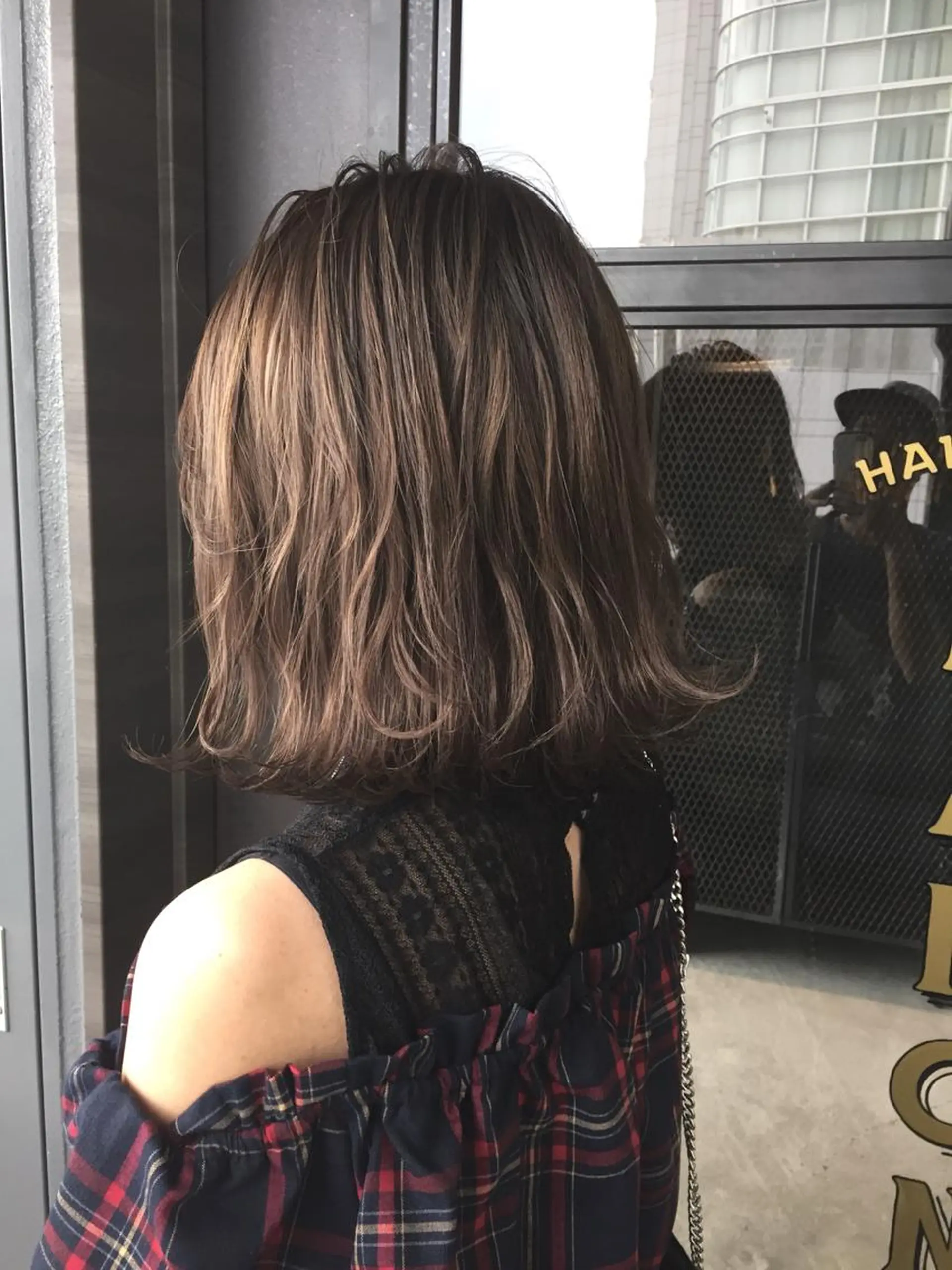 ショート カラー グレージュ ラベンダーカラー ラベンダーグレージュ ラベンダーグレー 倉家 聖のヘアスタイル