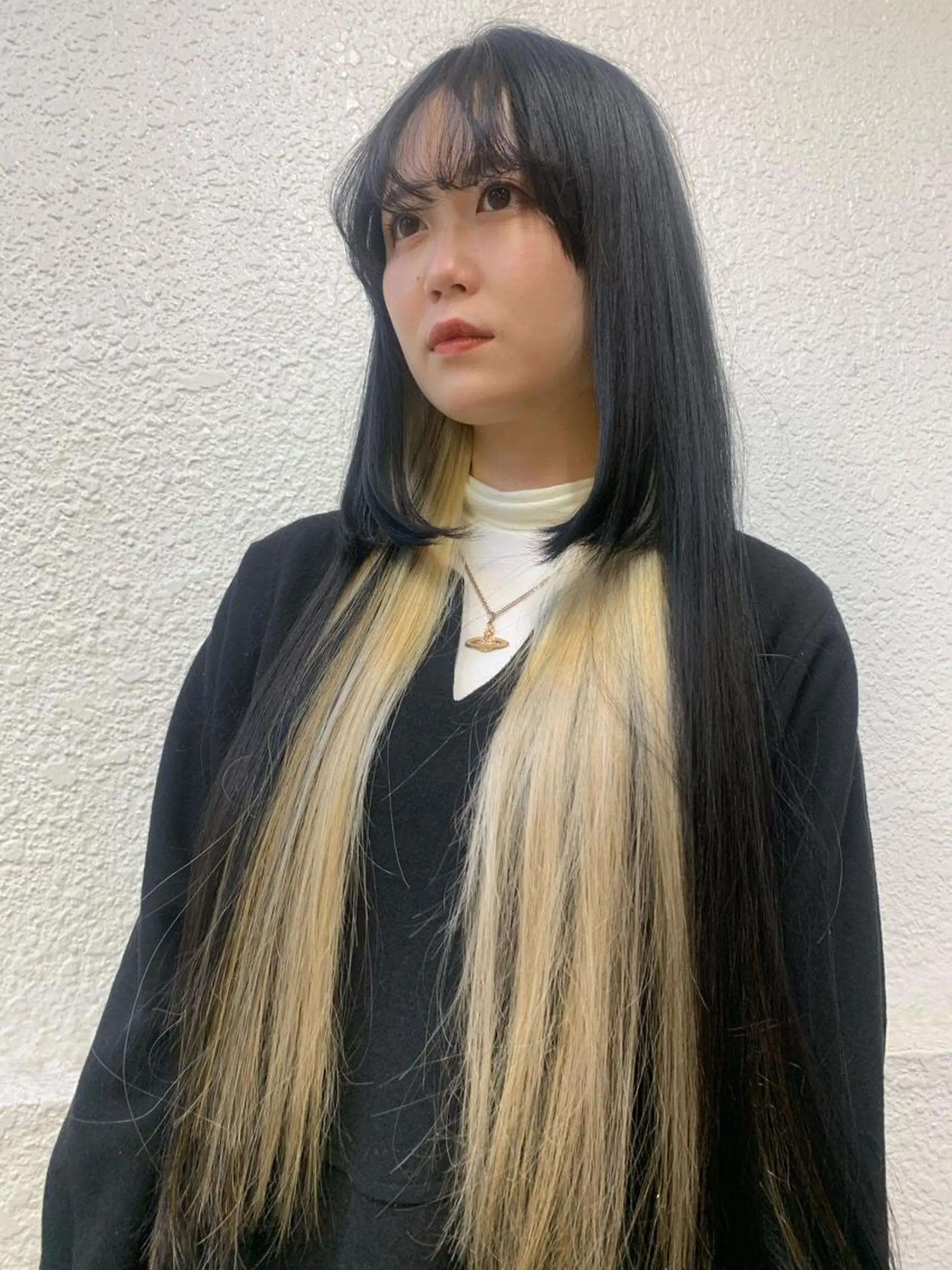 ロング ヘアカラー 🧨ブリーチー×ボブ レイヤー💎じゅえるのヘアスタイル