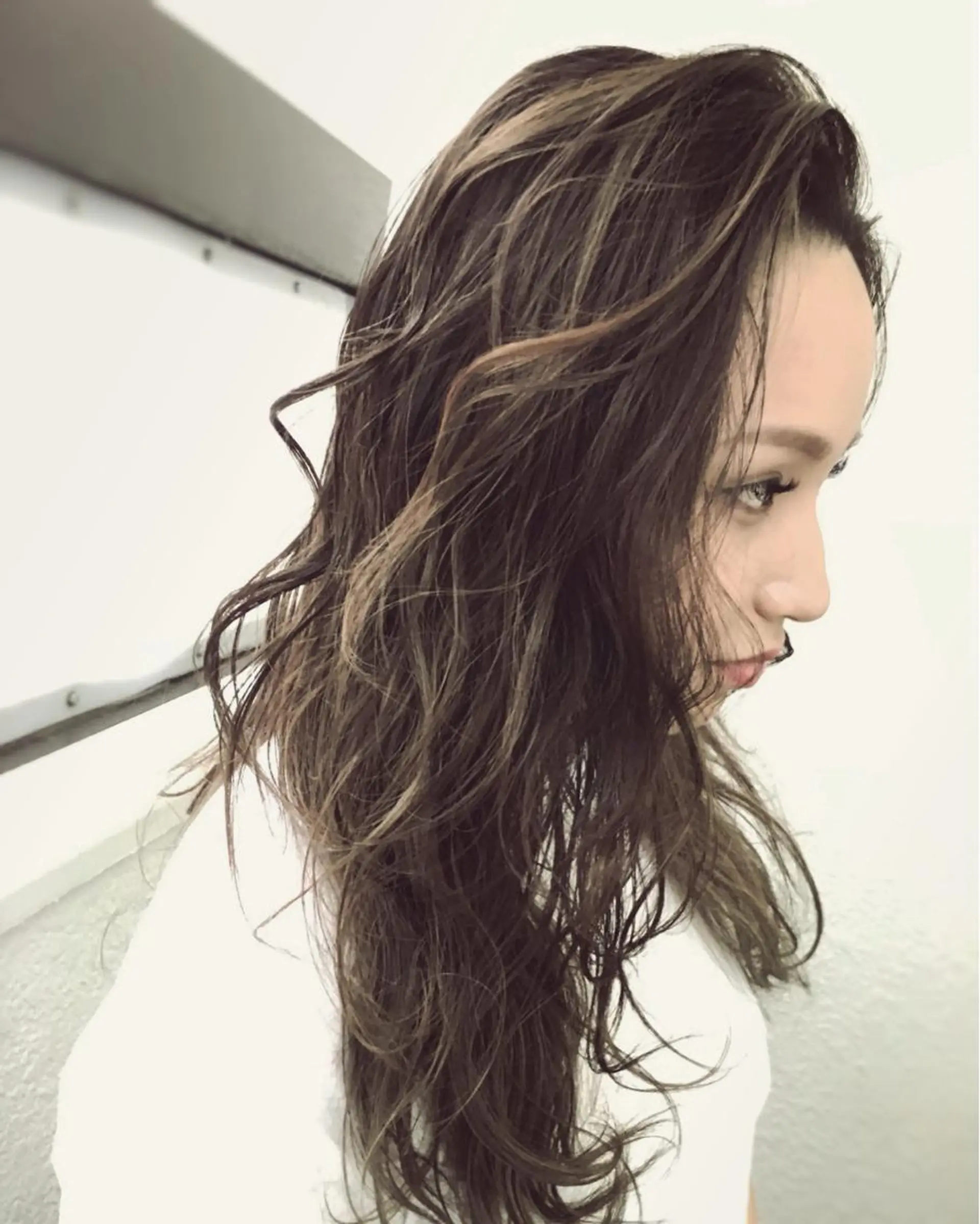 ミディアム セミロング ロング カラー ヘアアレンジ 小顔ショートヘア♪ TAKUMIのヘアスタイル