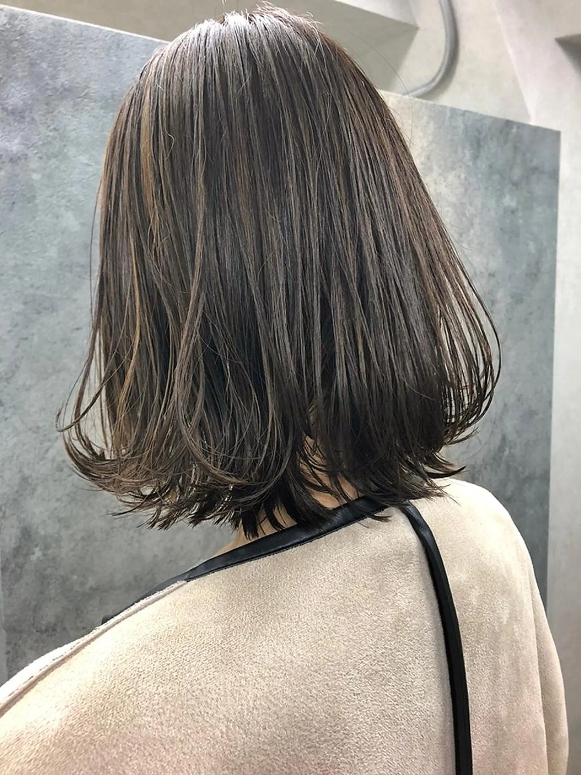 ミディアム ハイライト カット ヘアカラー トリートメント Noy所属・Noyヨシモト ヒロトのヘアスタイル