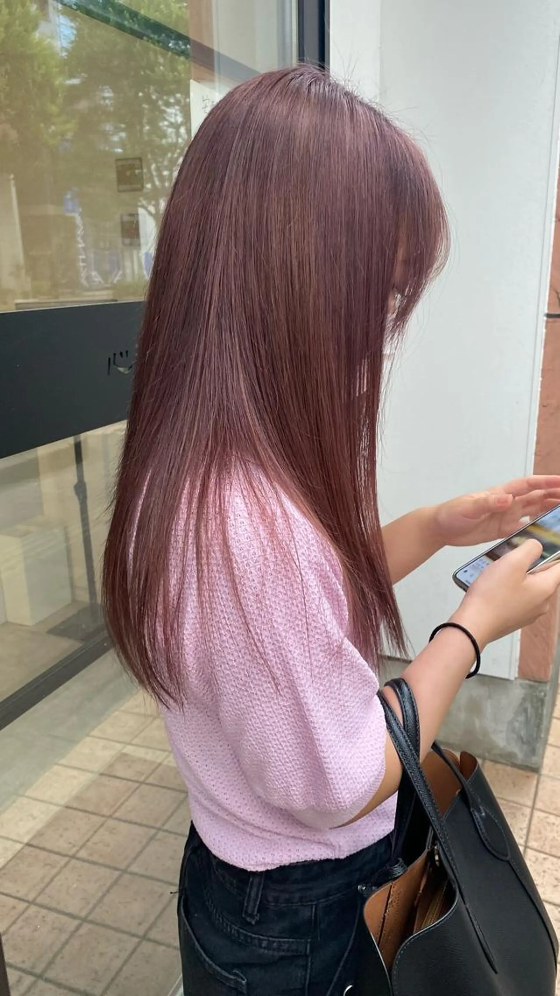 ロング カラー グレージュ ピンクカラー カット ヘアカラー 縮毛矯正 RURI韓国ボブ 🇰🇷タッセルボブのヘアスタイル