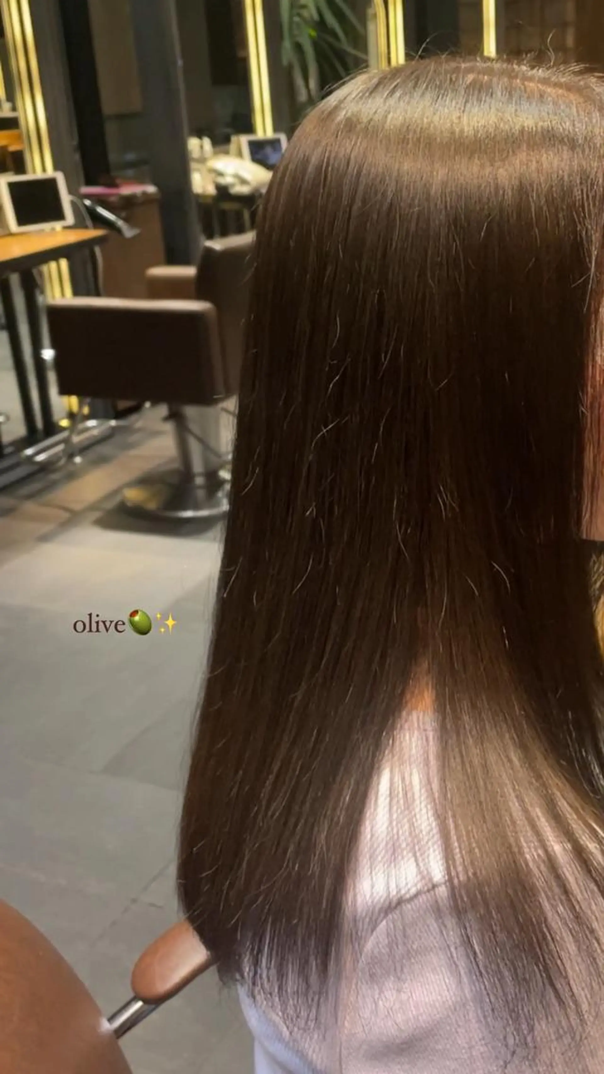 セミロング ヘアカラー MINX 長濱 優花 /銀座美容師のヘアスタイル