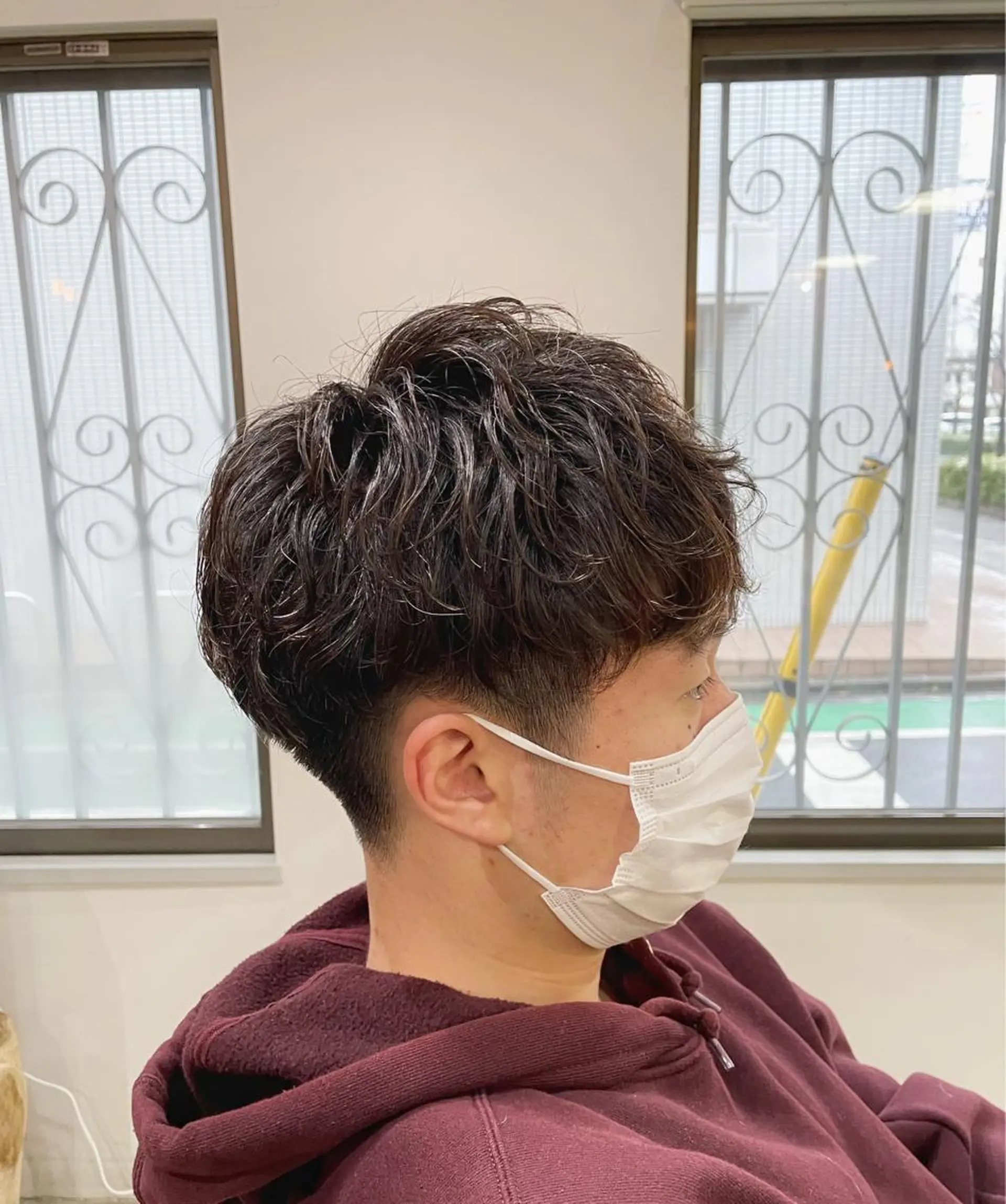 パーマ メンズ マッシュ メンズパーマ 刈り上げ カット パーマ 野間 祐哉のヘアスタイル