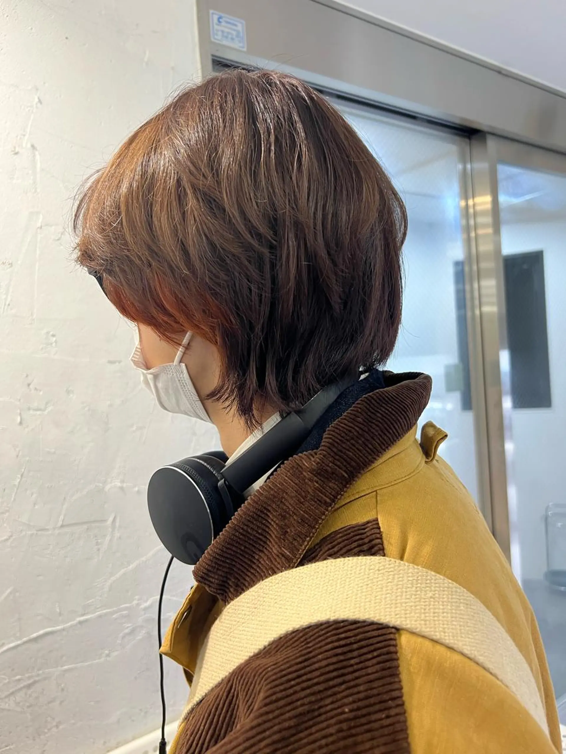 ショート カラー パーマ ヘアアレンジ メンズ キッズ ネイル マツエク・マツパ アイブロウ メンズインナーカラー ベージュカラー インナーカラー 眉カラー カット ヘアカラー ショートヘア原宿 fifth コシのヘアスタイル