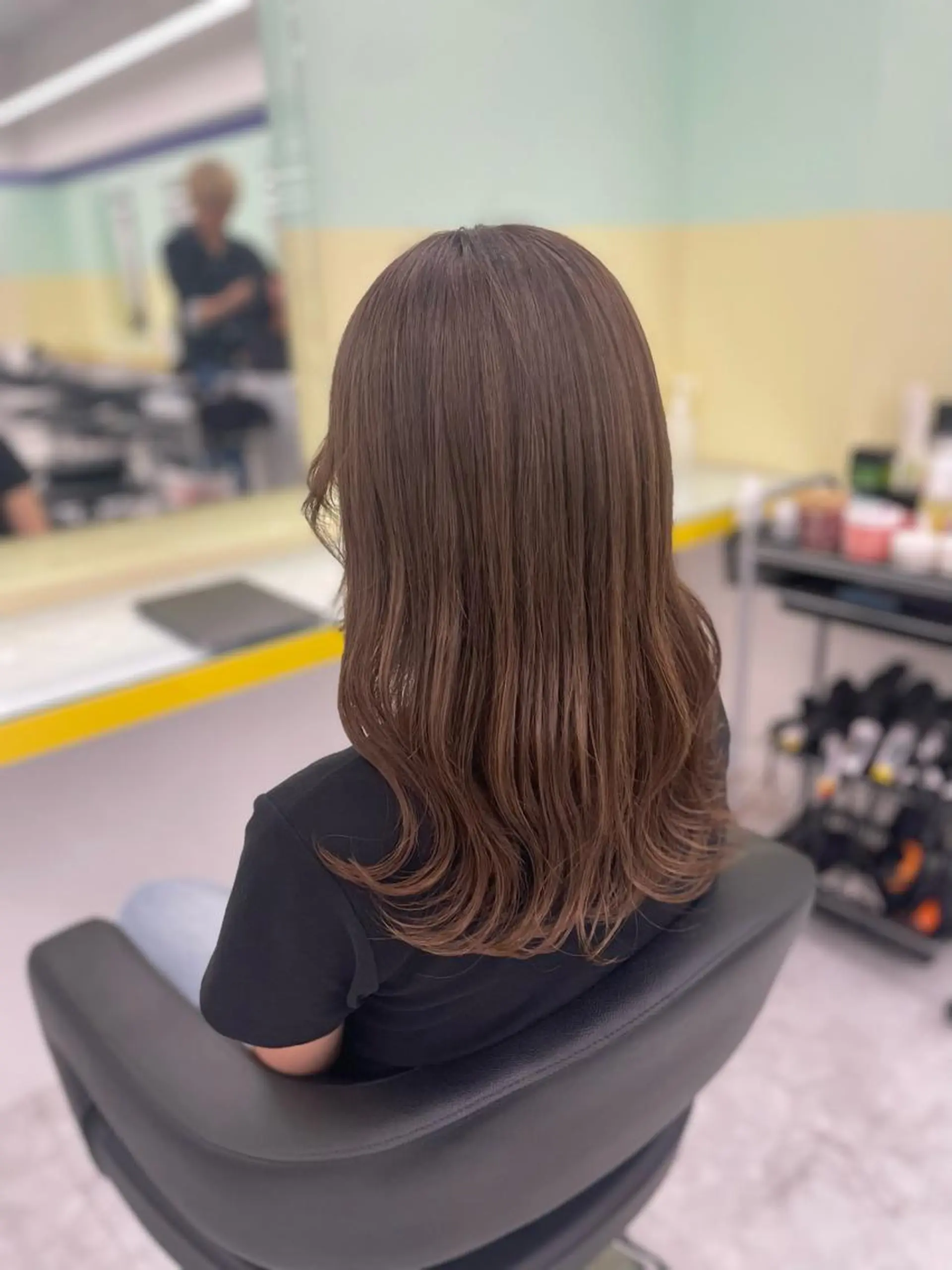 セミロング カラー ヘアアレンジ カット ヘアカラー トリートメント ☁️縮毛矯正✖️ 透明感☁️りくのヘアスタイル