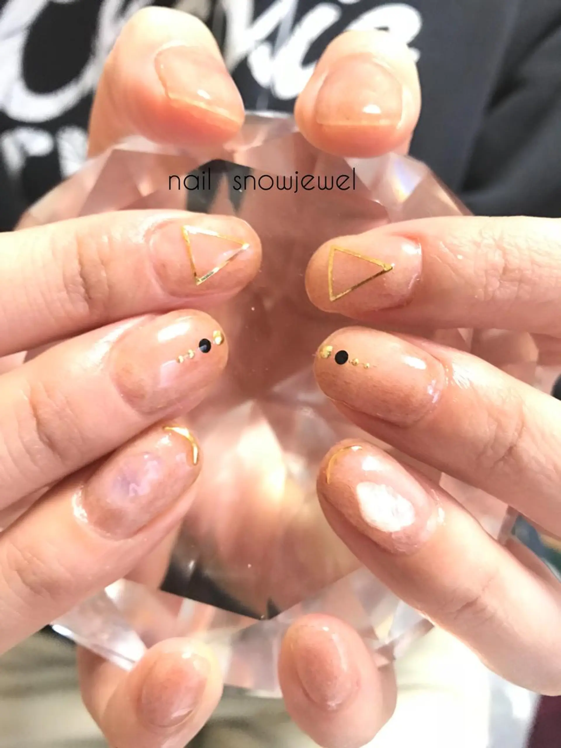 ネイル ワンカラーネイル nail snowjewelのネイルデザイン