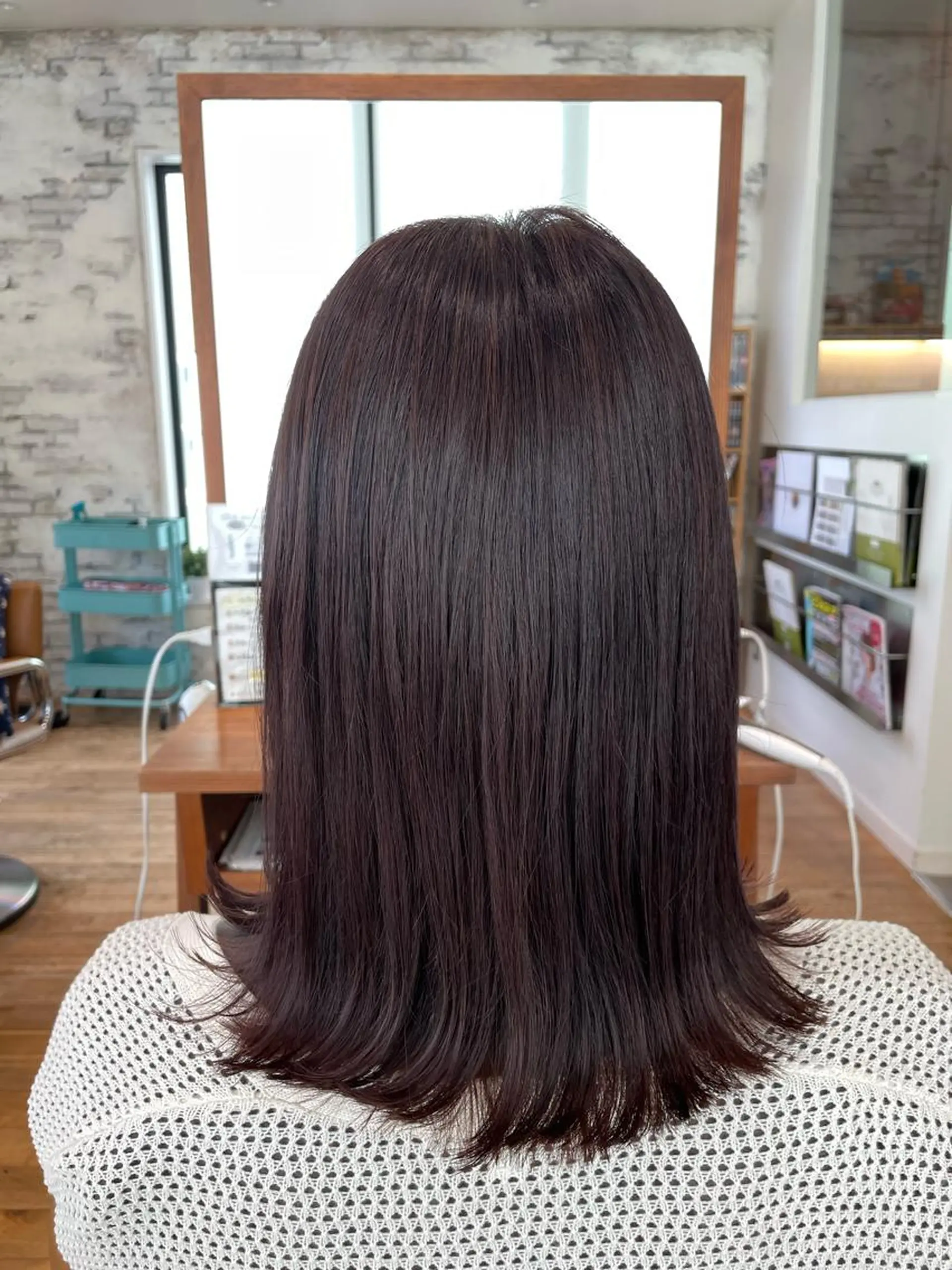 ミディアム 山本　恵 (やまもと  けい)のヘアスタイル