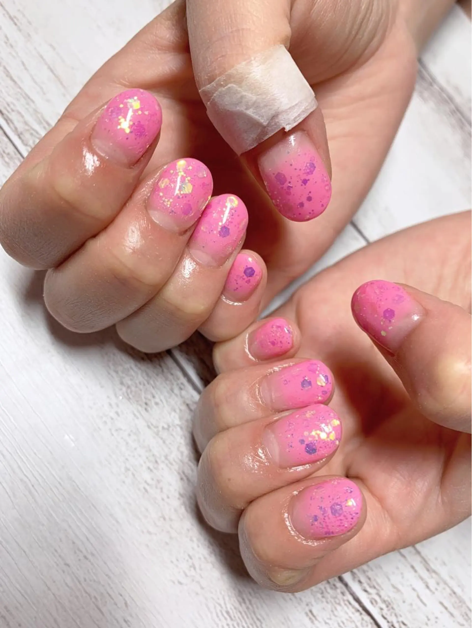 ネイル 菅野 愛花のネイルデザイン