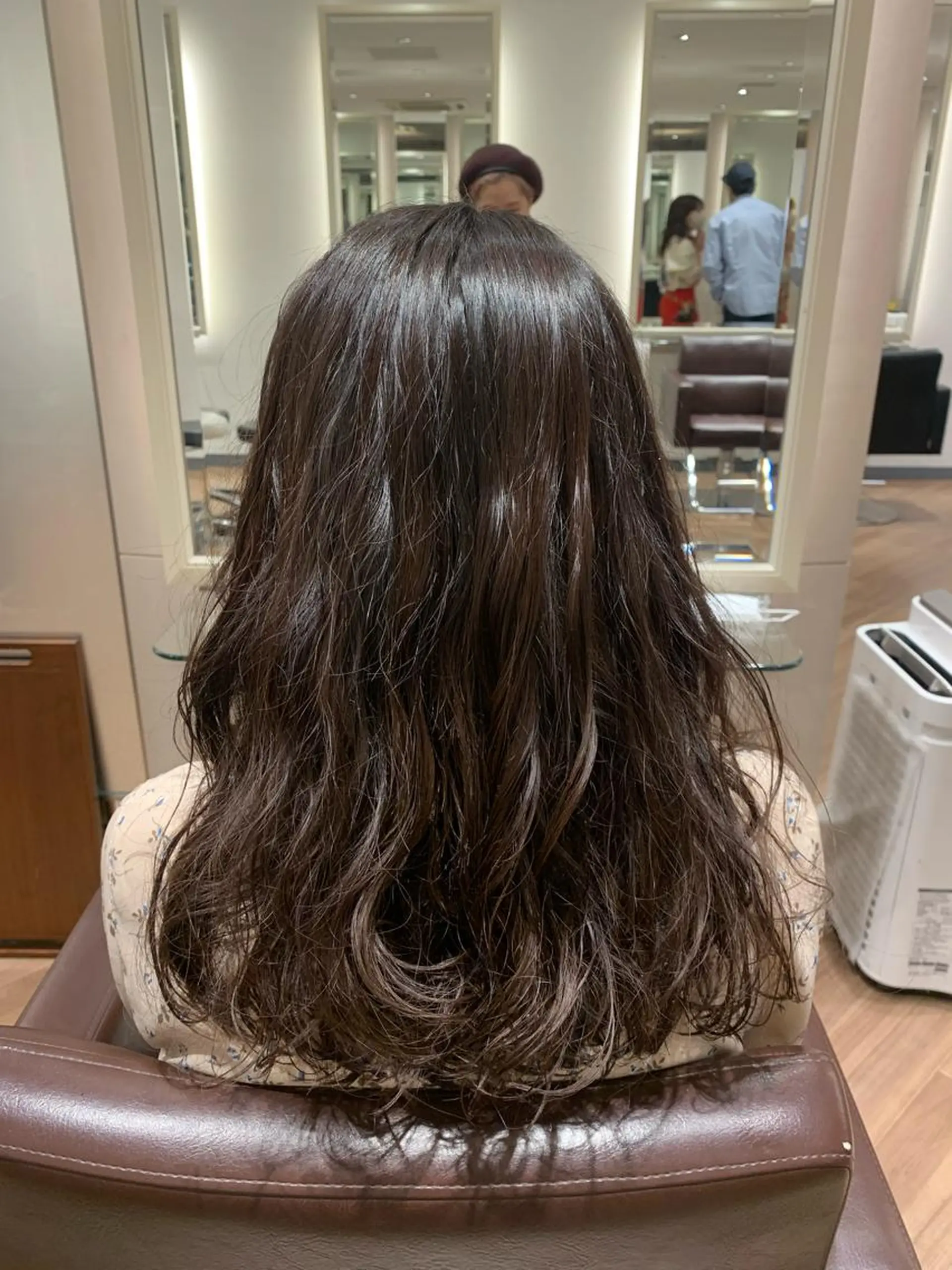 ロング パーマ ショートカット🧸 ごとうさなのヘアスタイル