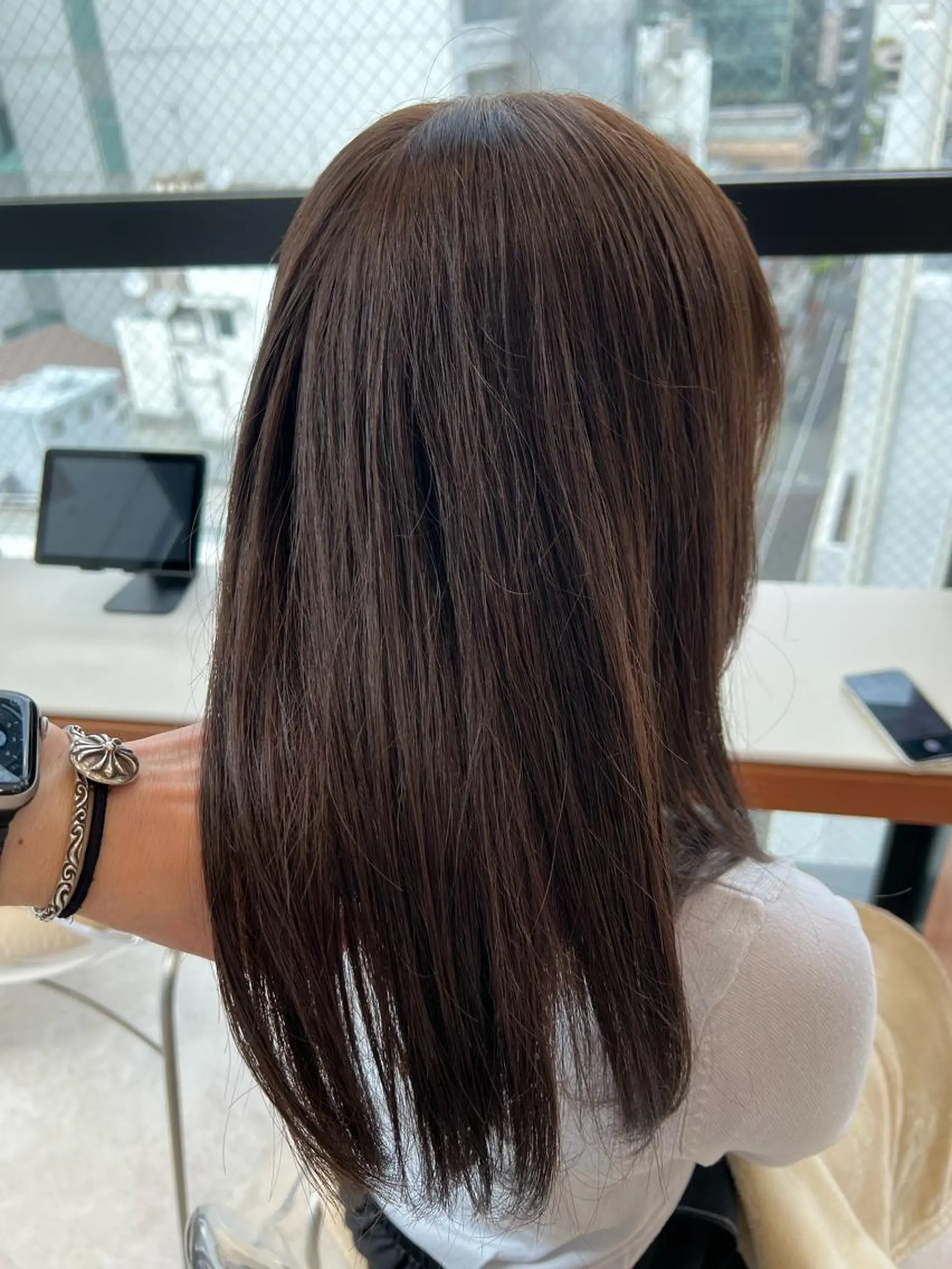 セミロング パーマ 韓国風ヘア レイヤーカット ストレートパーマ カット 縮毛矯正 トリートメント ヘアセット 韓国レイヤー🇰🇷 韓国研修◎渋谷カイトのヘアスタイル