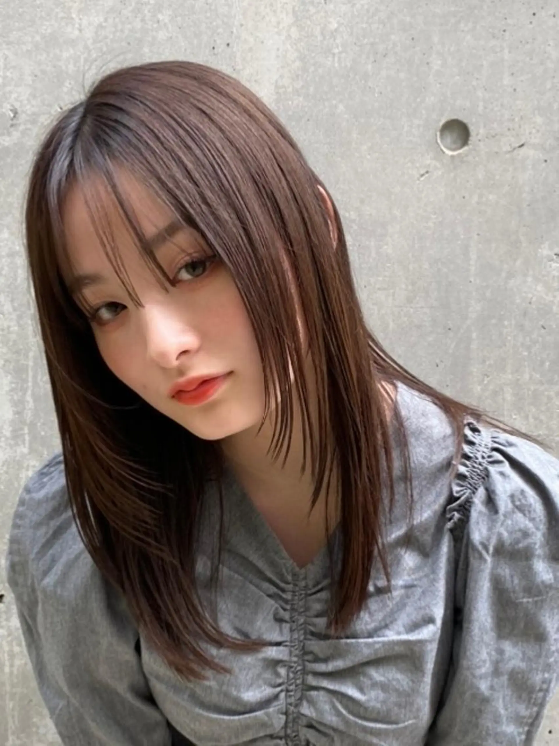 ロング 透明感ブリーチ/ メンズパーマのヘアスタイル