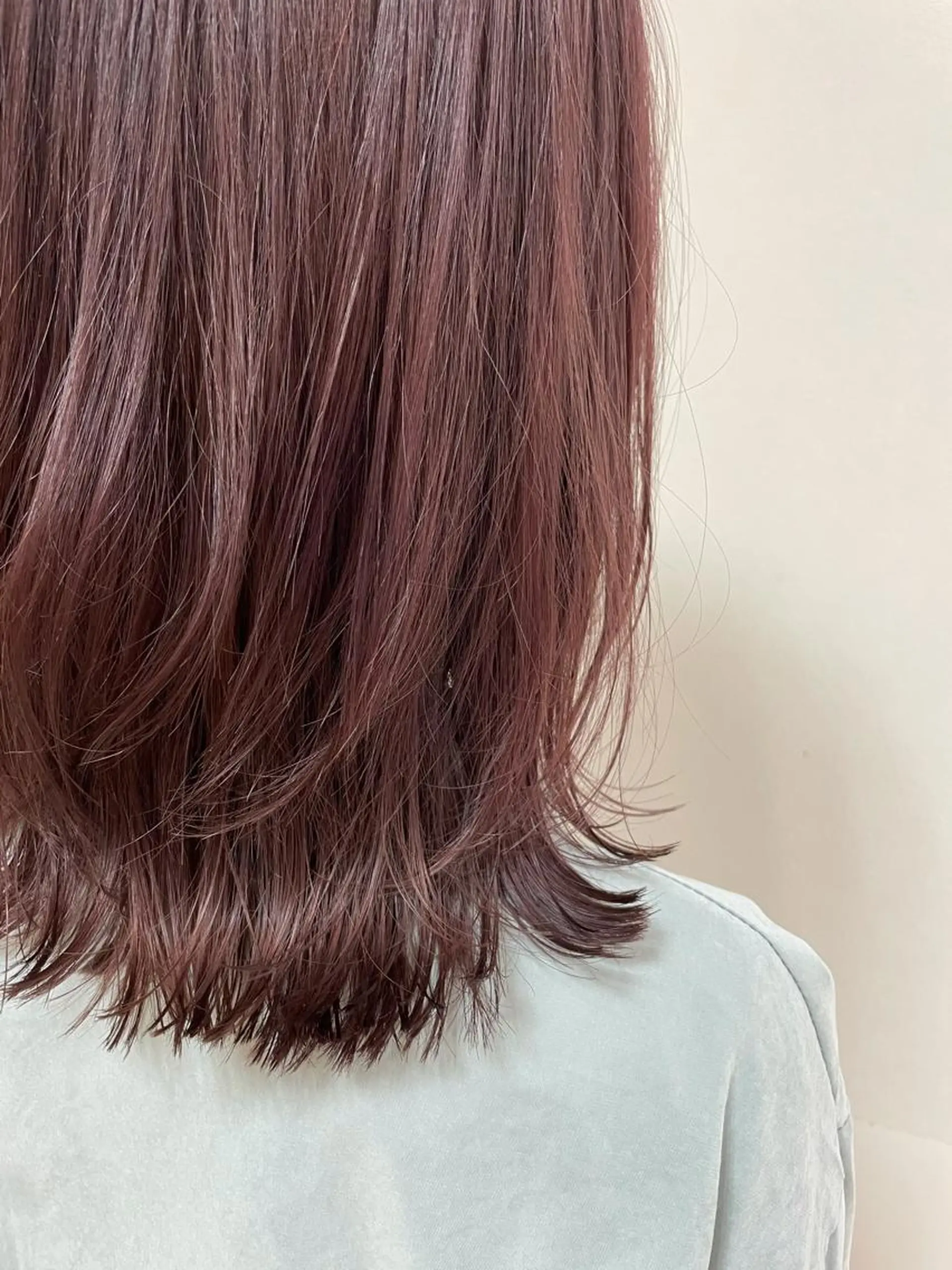 ミディアム カラー ヘアアレンジ ヘアカラー トリートメント 【Sweep】おじま のぞみのヘアスタイル