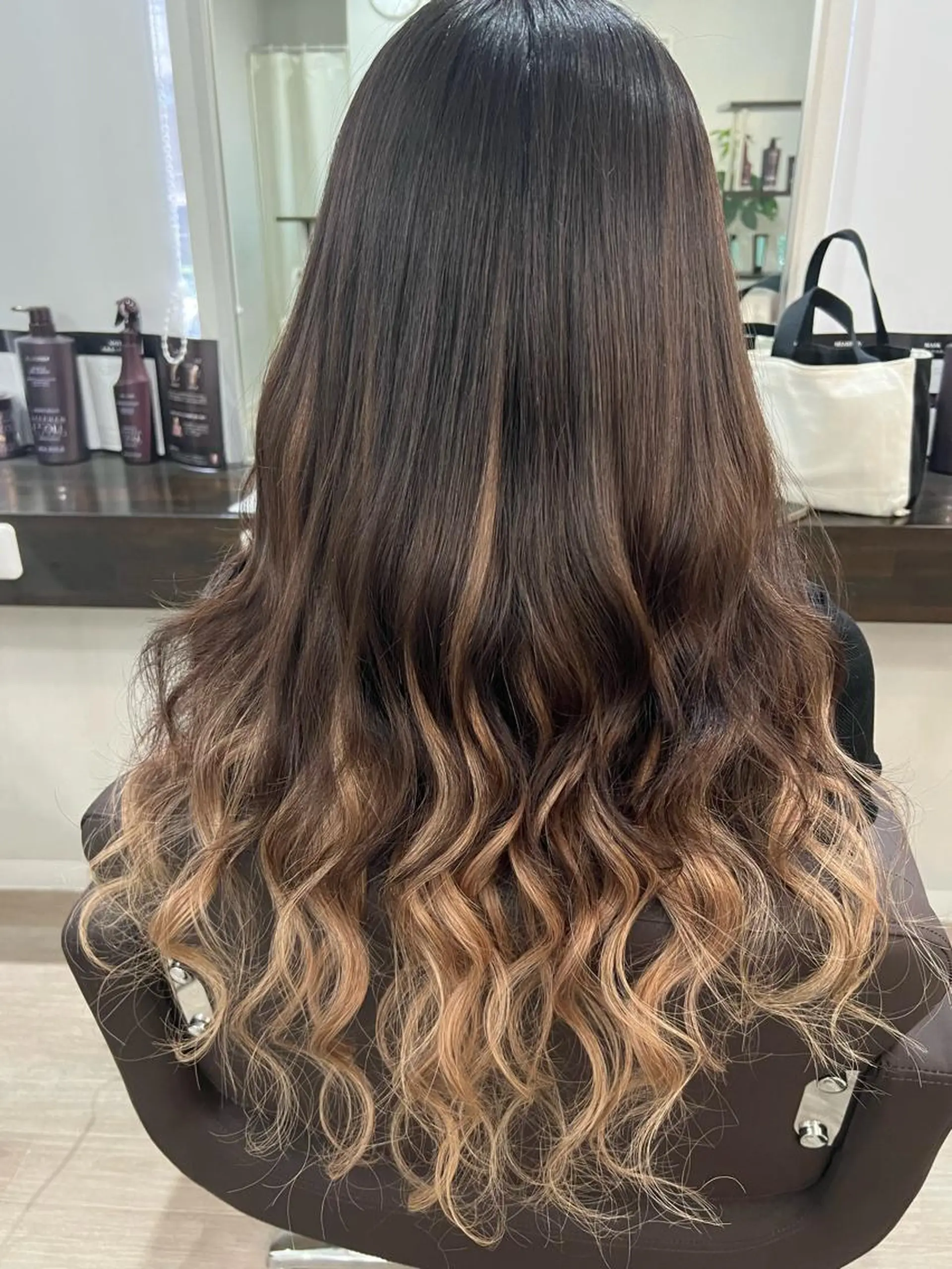 ロング エクステ TSUBAKI /グランディールのヘアスタイル