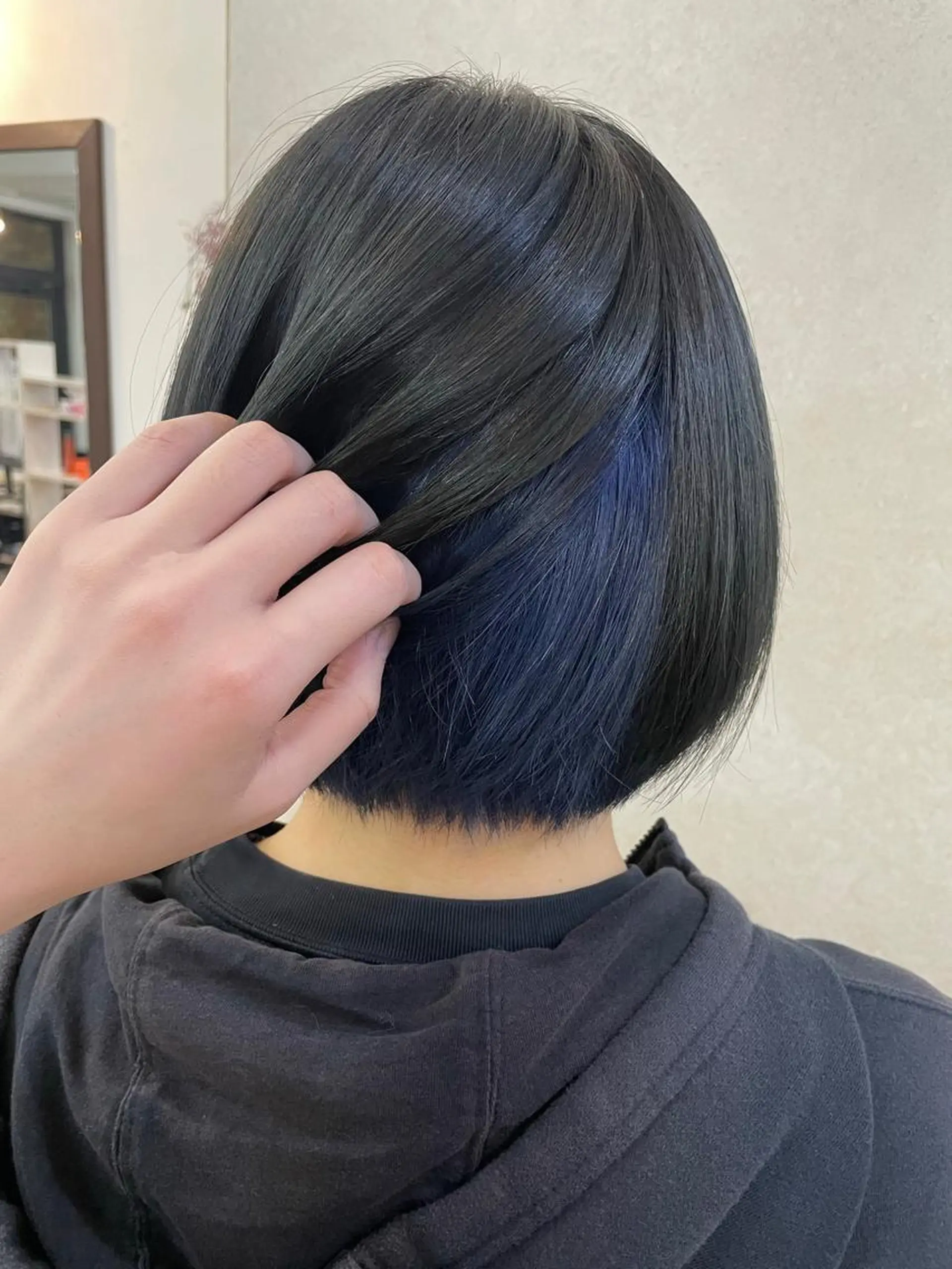 セミロング カラー ヘアアレンジ ブルーカラー ダークグレー インナーカラー 🦋高瀬寛菜🦋 韓国/ブリーチのヘアスタイル