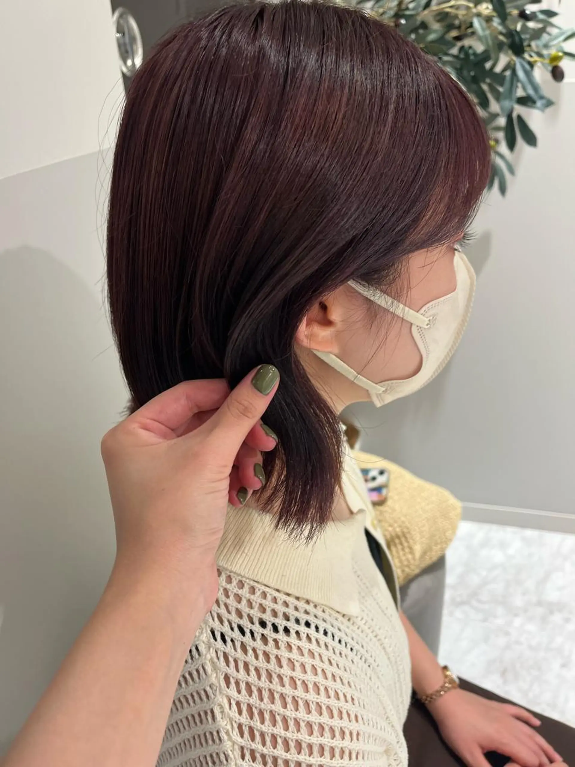 ミディアム aoi ♡グレージュ ・ベージュカラーのヘアスタイル
