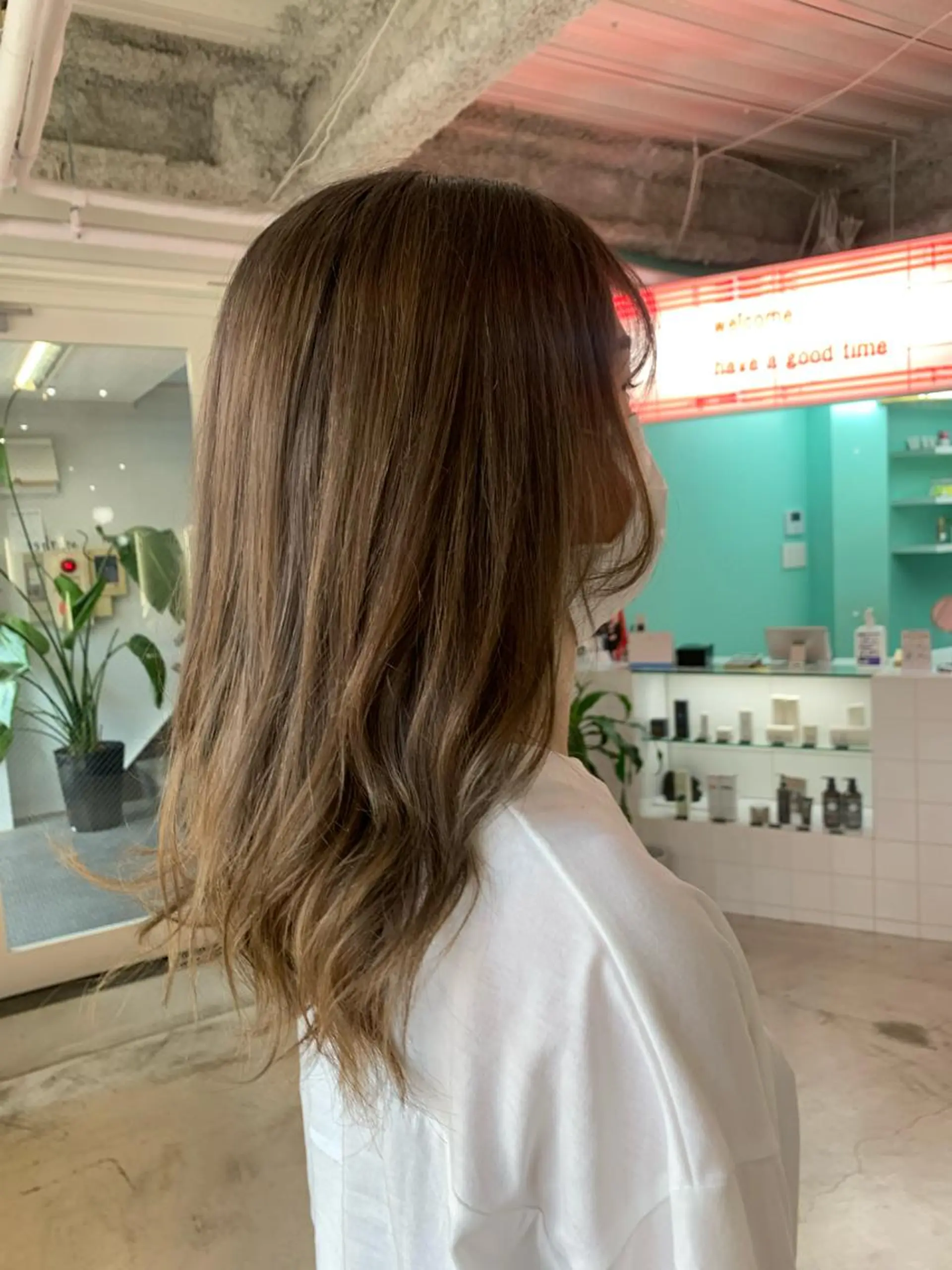 ロング カラー ヘアアレンジ 🧨ブリーチー×ボブ レイヤー💎じゅえるのヘアスタイル