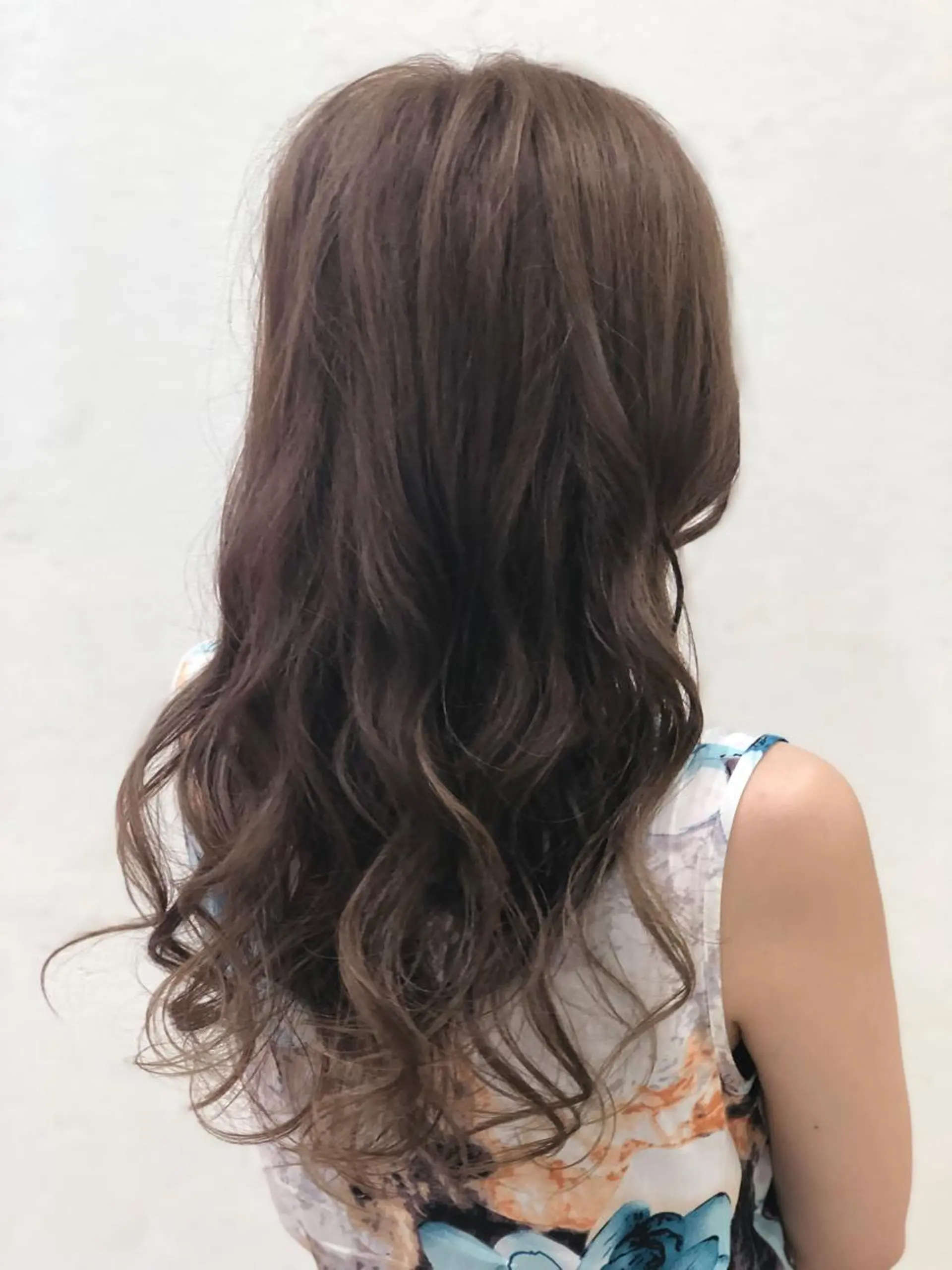 ロング カラー ヘアカラー トリートメント 白髪ぼかし/ 艶カラー🌿斎藤相慶のヘアスタイル