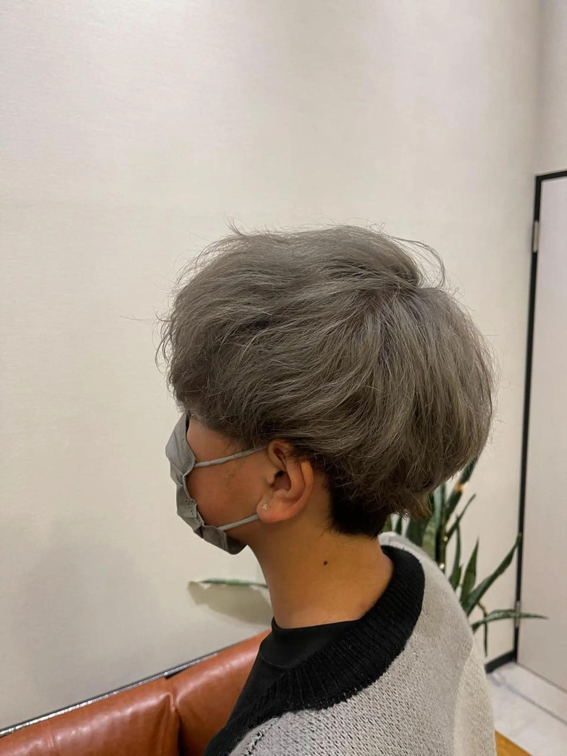 ショート メンズ ヘアカラー Rolen.所属・佐藤 海璃のヘアスタイル