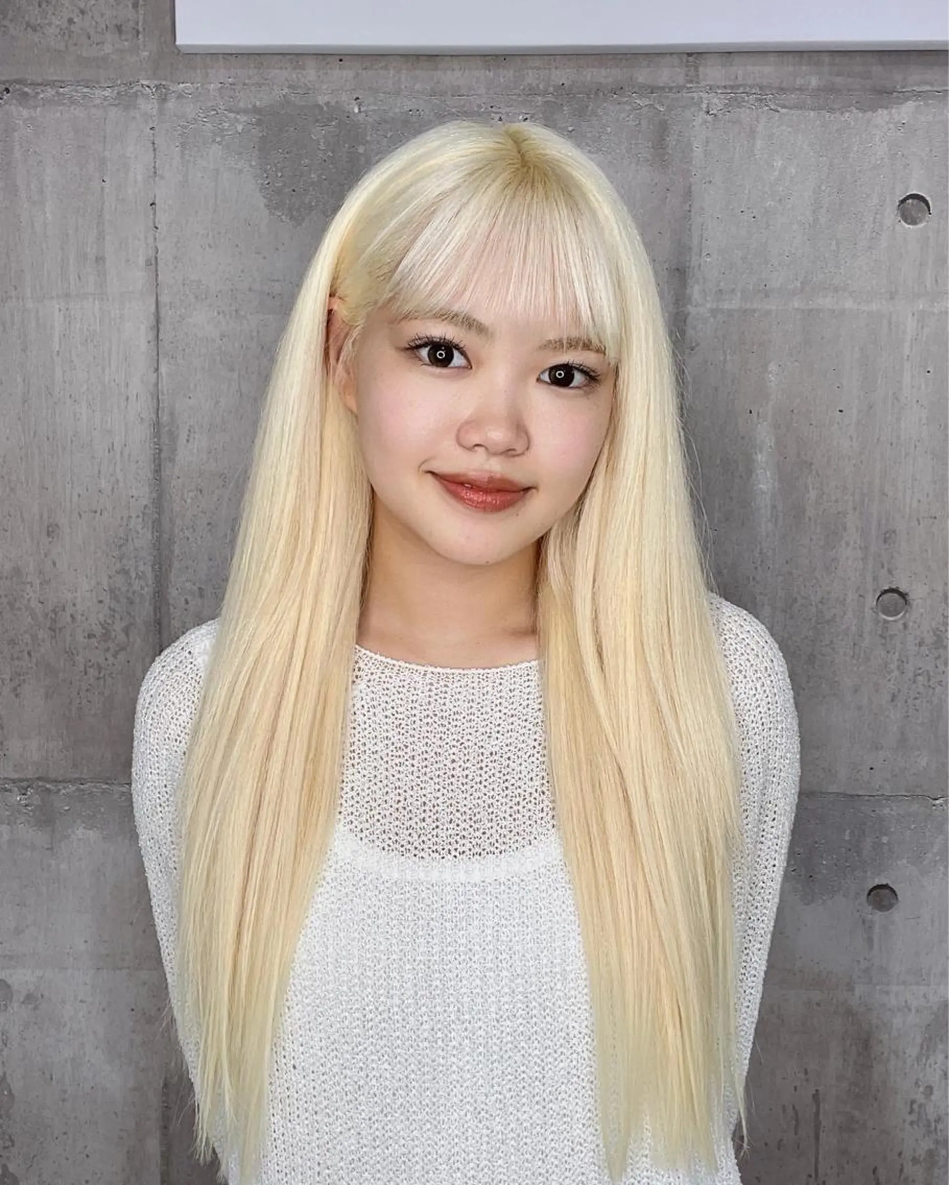 ロング カラー ブリーチ 抜きっぱなしブロンド ブロンド ホワイトブロンド エクステ MIRAC所属・Ryoichi⛓️ 韓国ヘア/ハイトーンのヘアスタイル