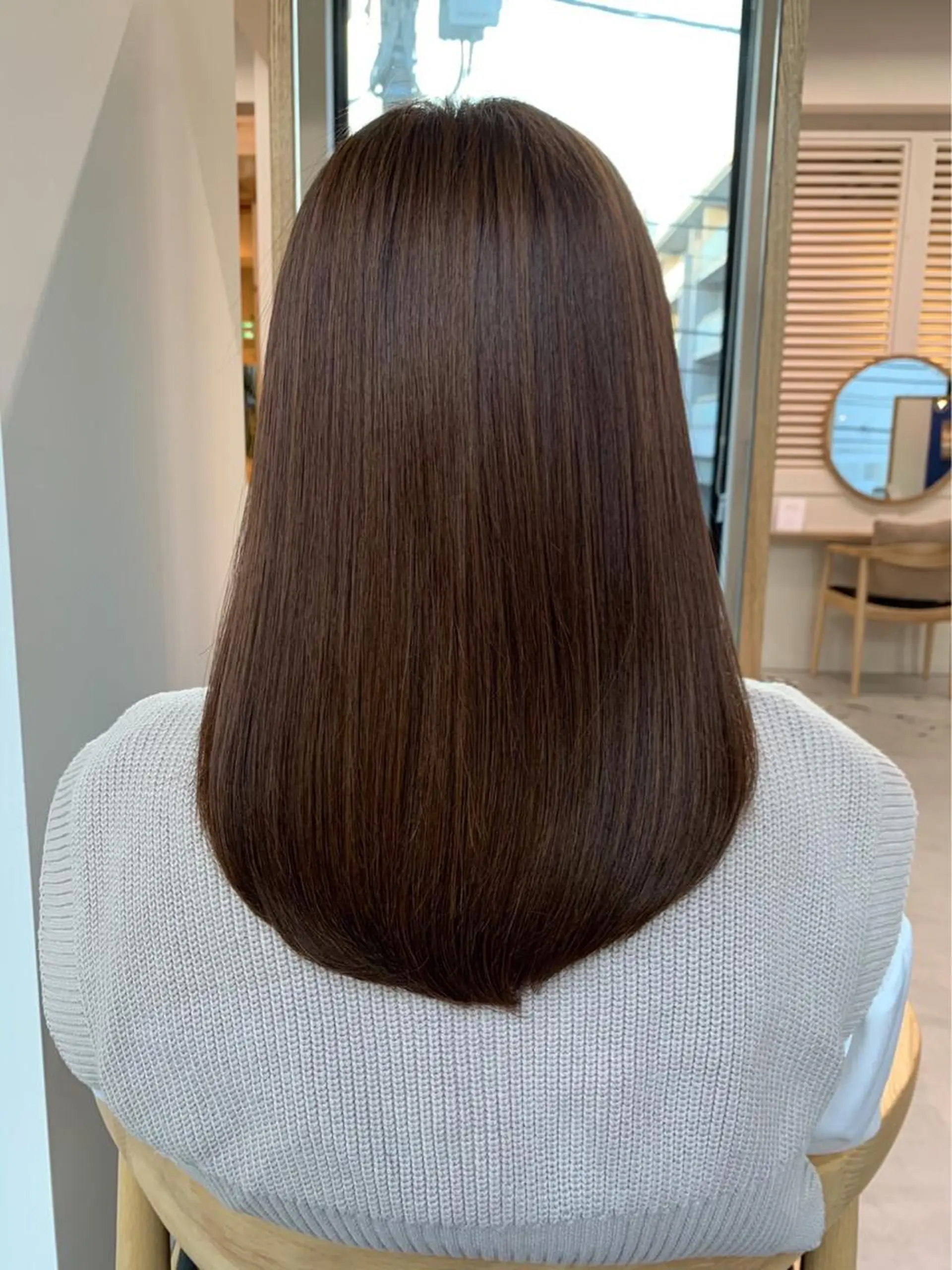 ミディアム カット 縮毛矯正 トリートメント イメチェンカット✂️ 錦糸町佐藤店長のヘアスタイル