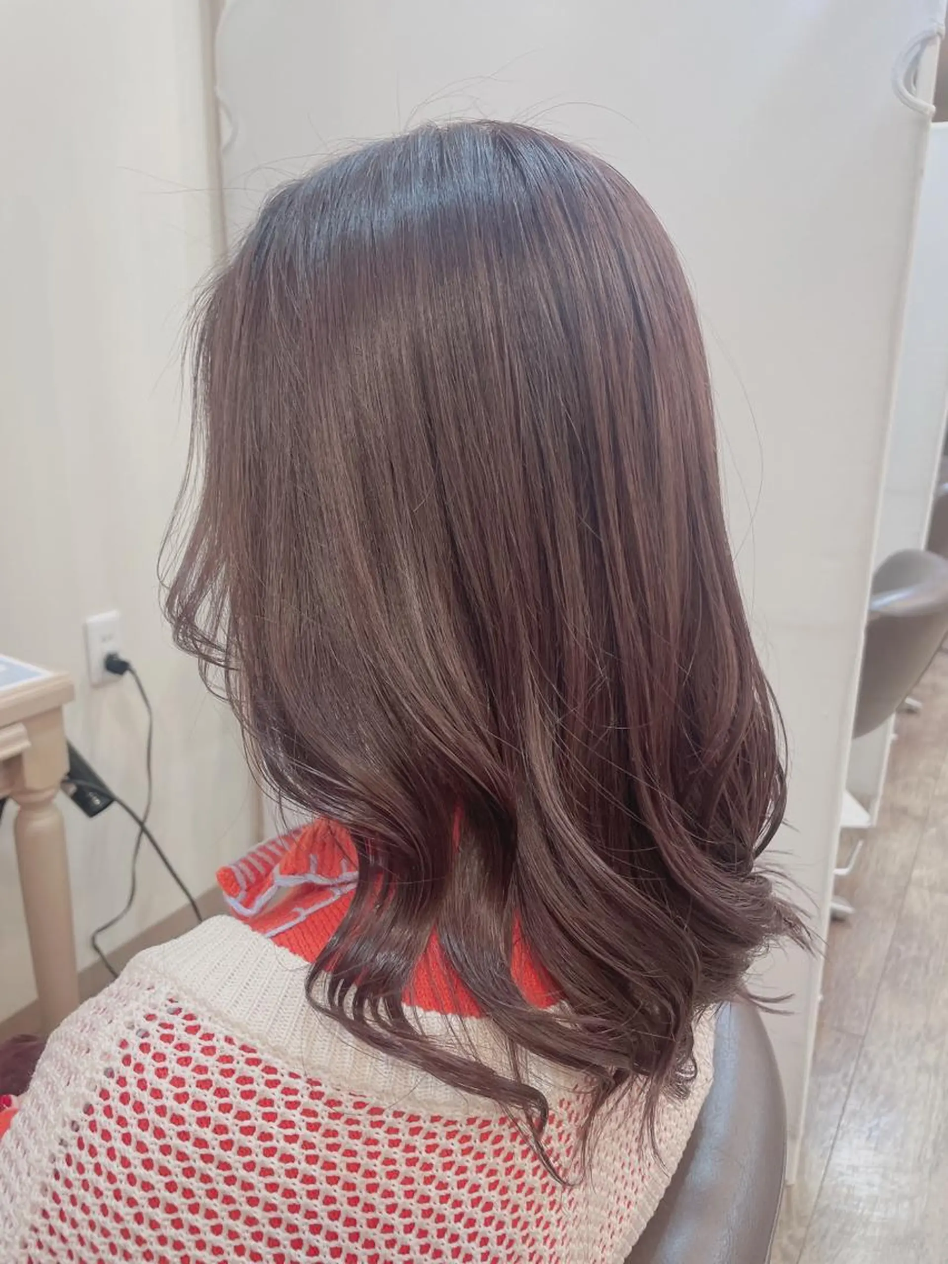 セミロング カラー イルミナカラー ピンクカラー 尚平 40代からの 髪質改善専門のその他イメージ