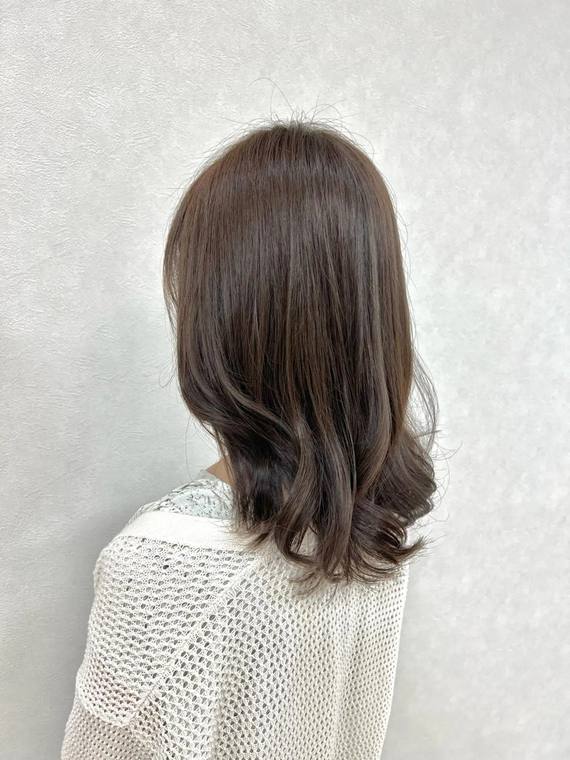 セミロング カット ヘアカラー ショート/白髪ぼかし 君和田若菜のヘアスタイル