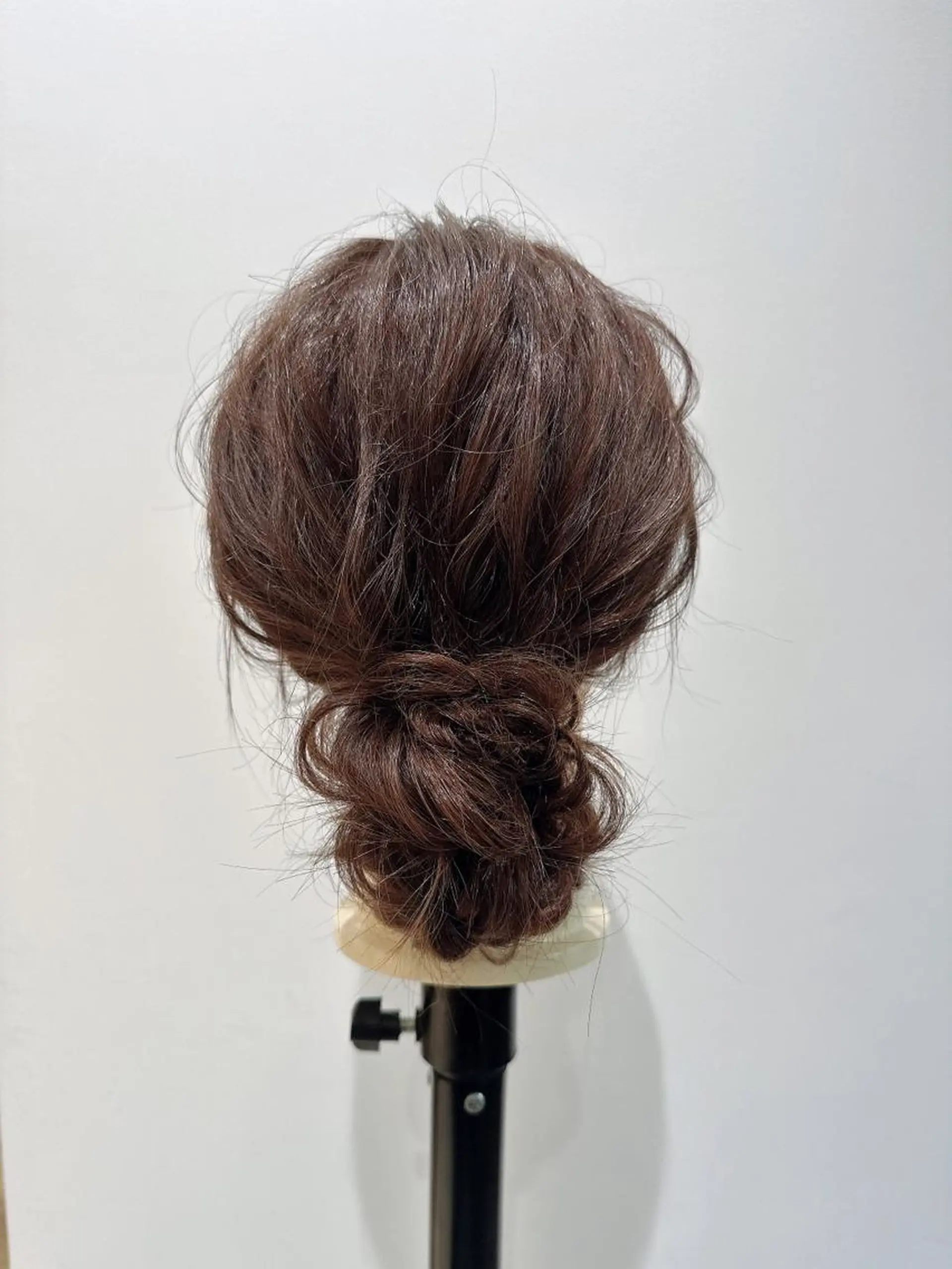 ミディアム ヘアアレンジ ミディアムパーマ ハイライト 髪質改善 小顔カット 縮毛矯正 宮澤 タケル ミディアムヘアのヘアスタイル