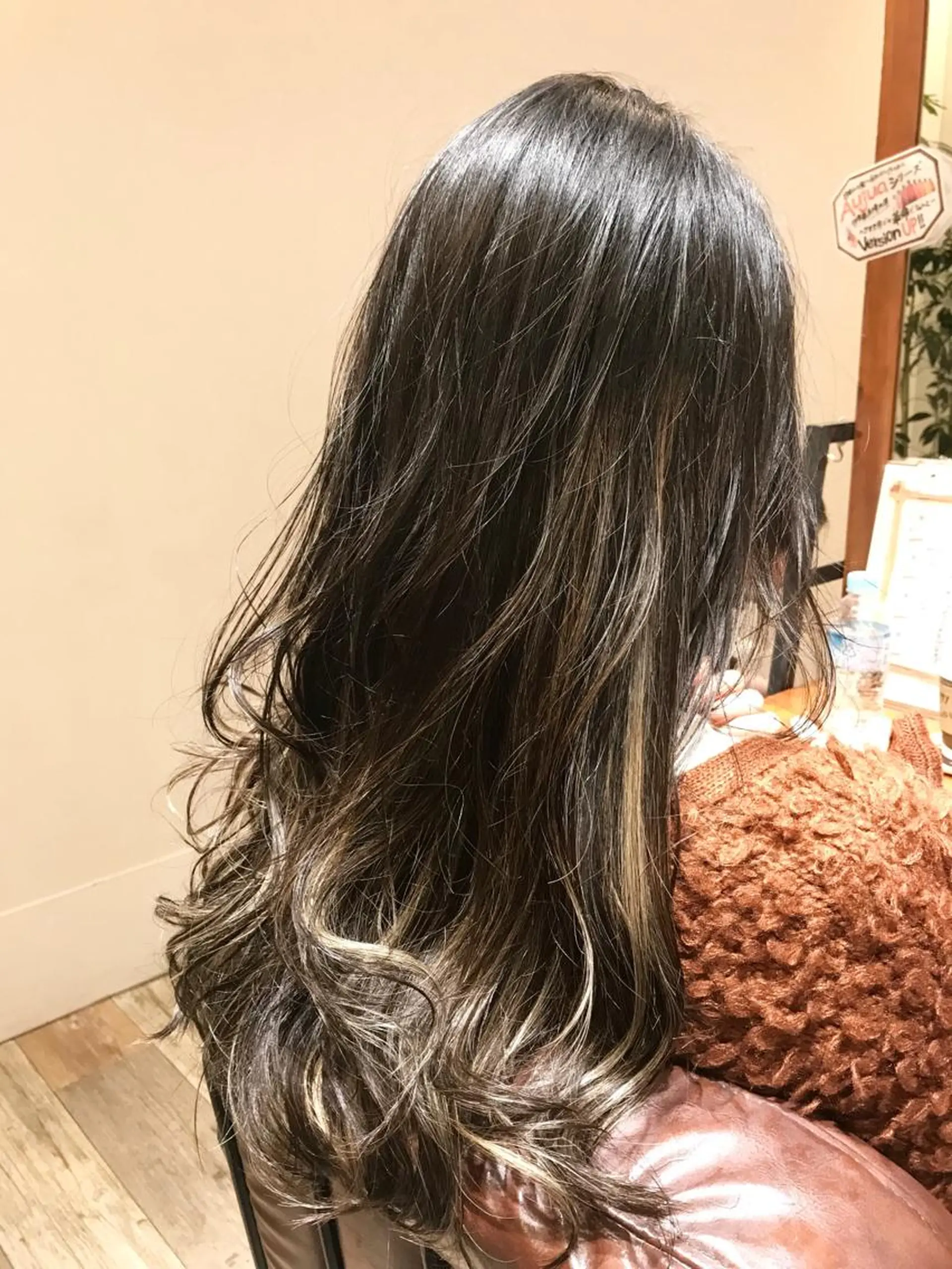 ロング カラー シールエクステ⭐️ オオミタクヤのヘアスタイル