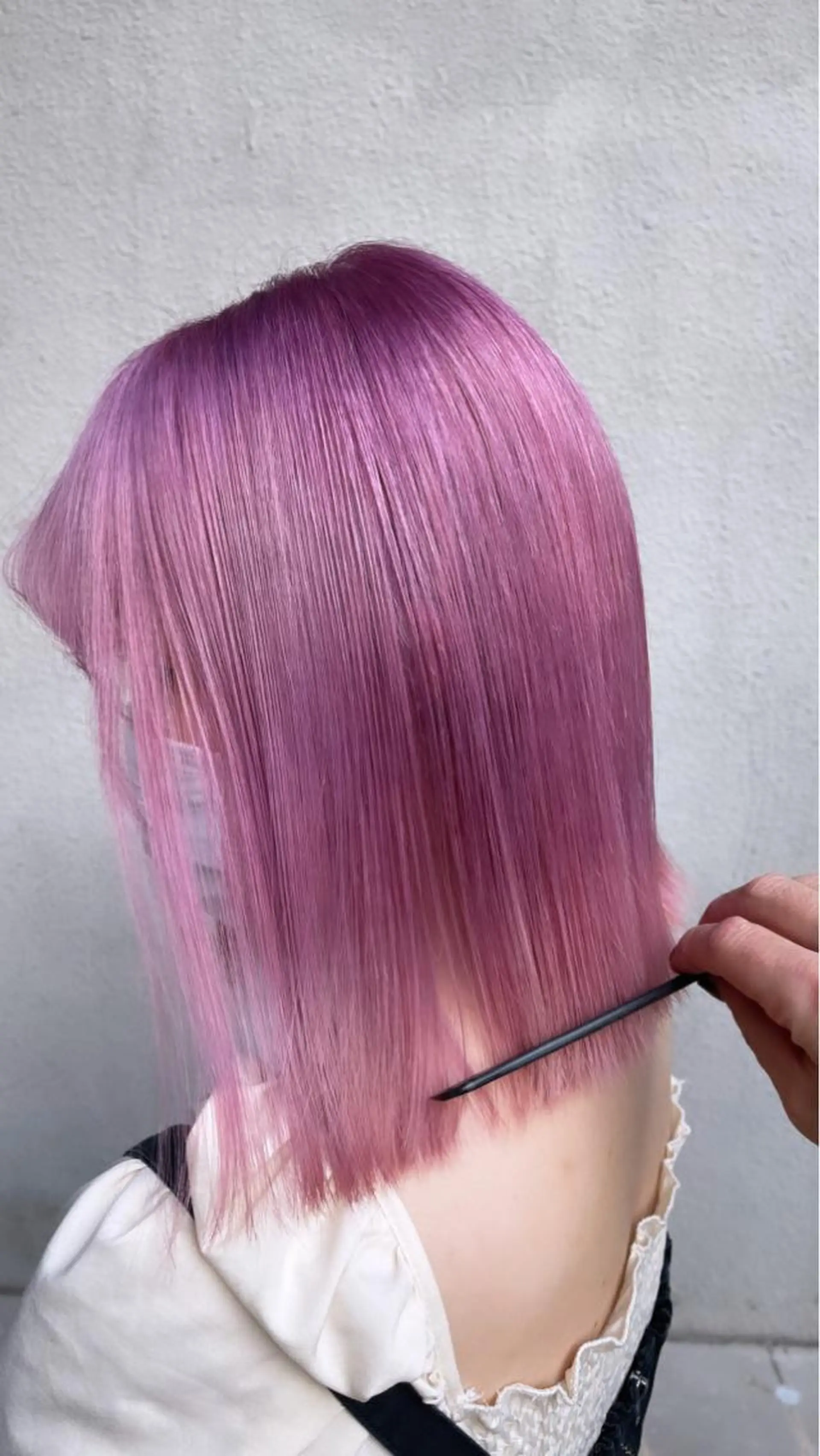 ミディアム 圧倒的美髪ストレート ツダケイタロウのヘアスタイル