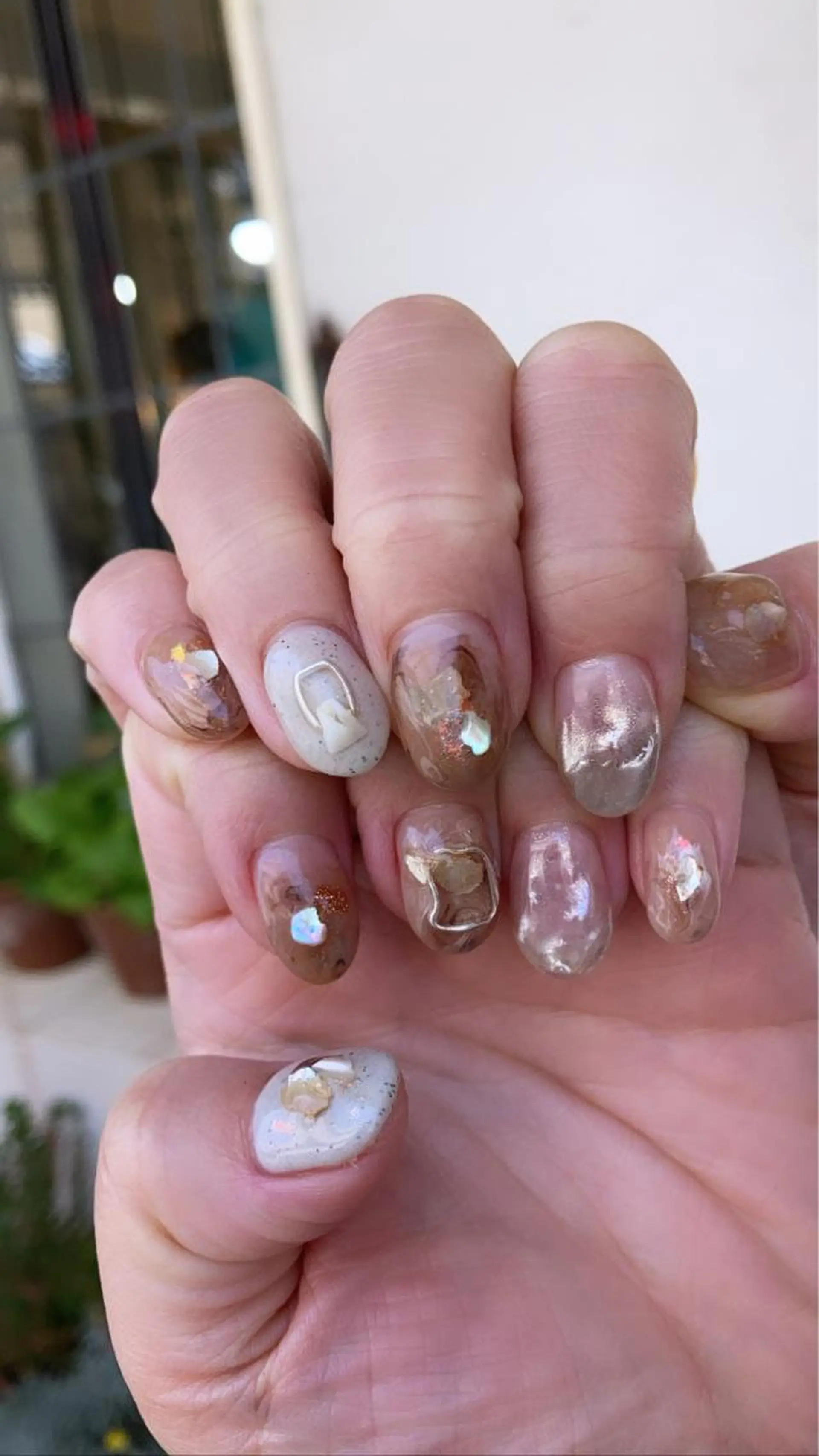 ネイル nailsalon　hue所属・小山 羽奈のネイルデザイン