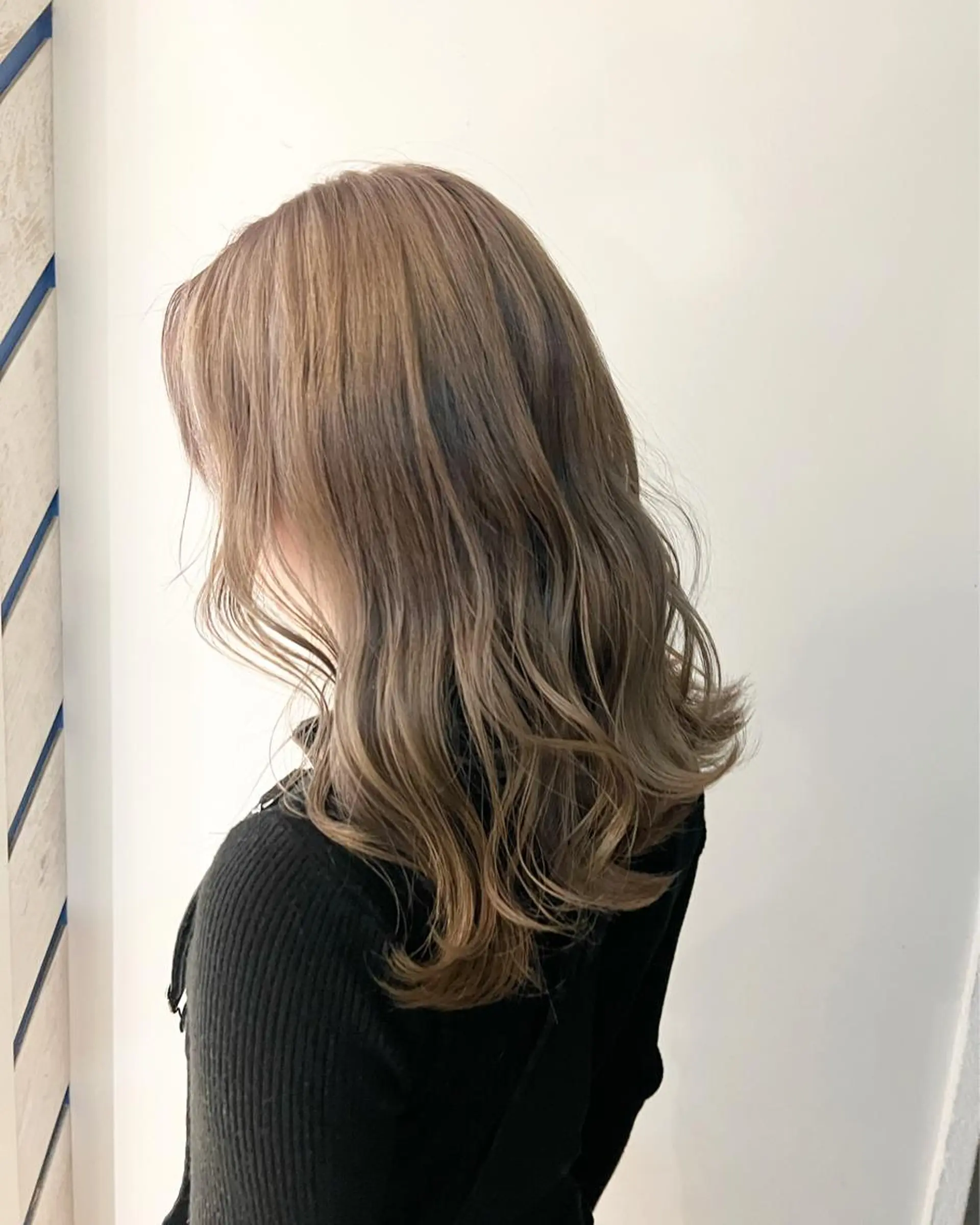 セミロング カラー パーマ ヘアアレンジ グレージュ 🎨カラー満足度 500%💫ヅル💫のヘアスタイル