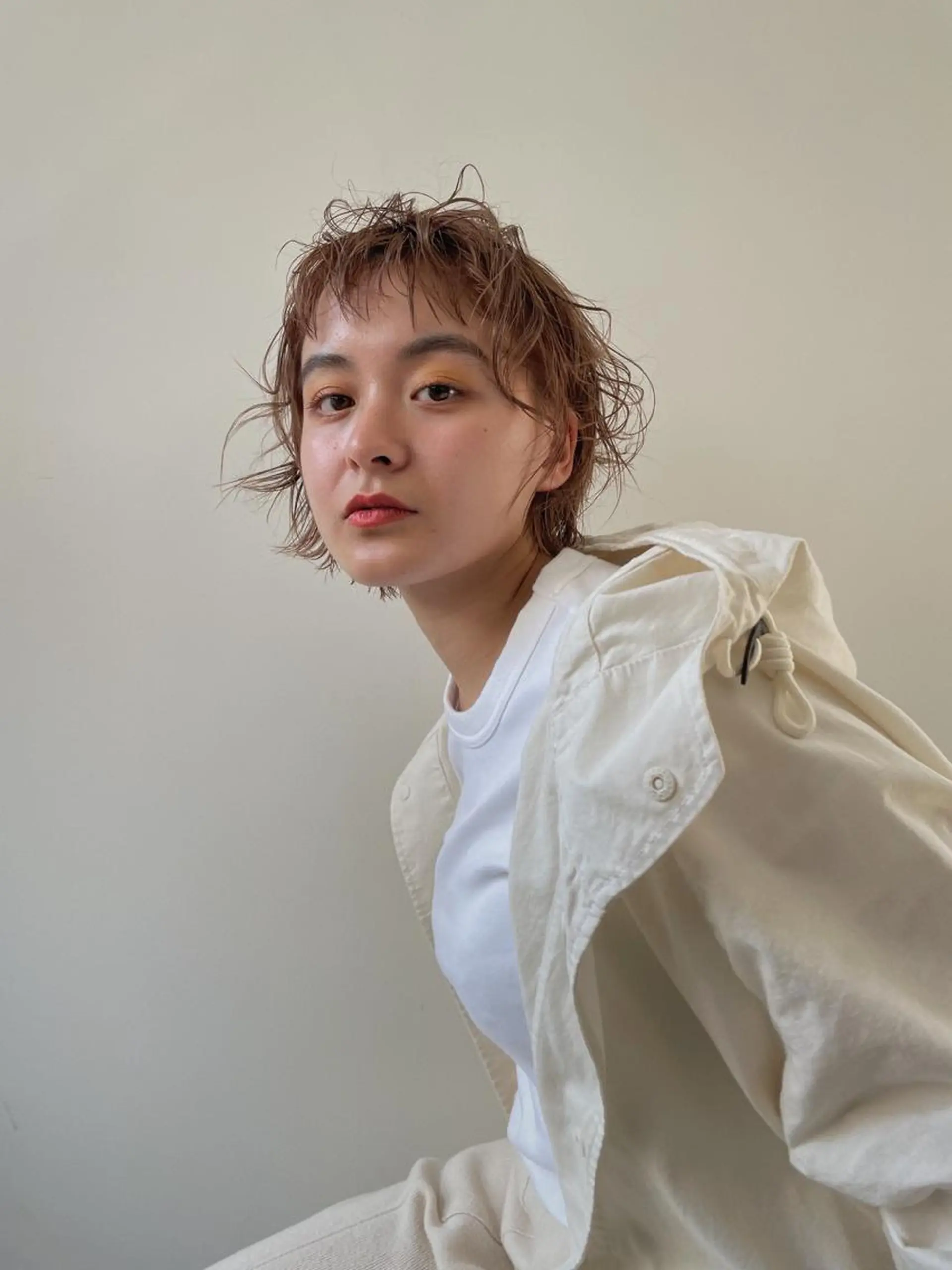 ミディアム カラー ヘアカラー 梅田／ベージュ レイヤー／ヌマタのヘアスタイル