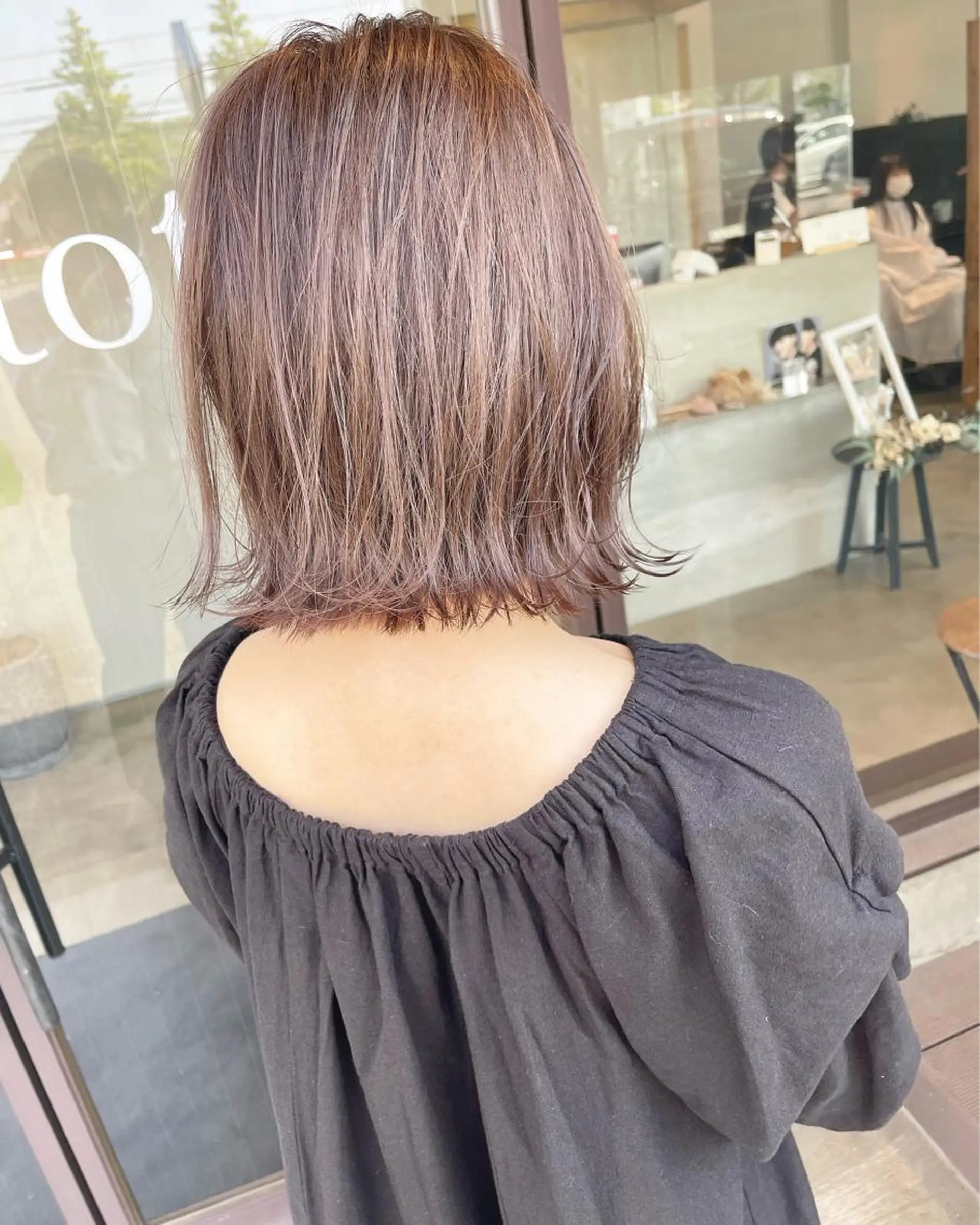 ミディアム 各務原/カラー/ブリ ーチお任せください！のヘアスタイル