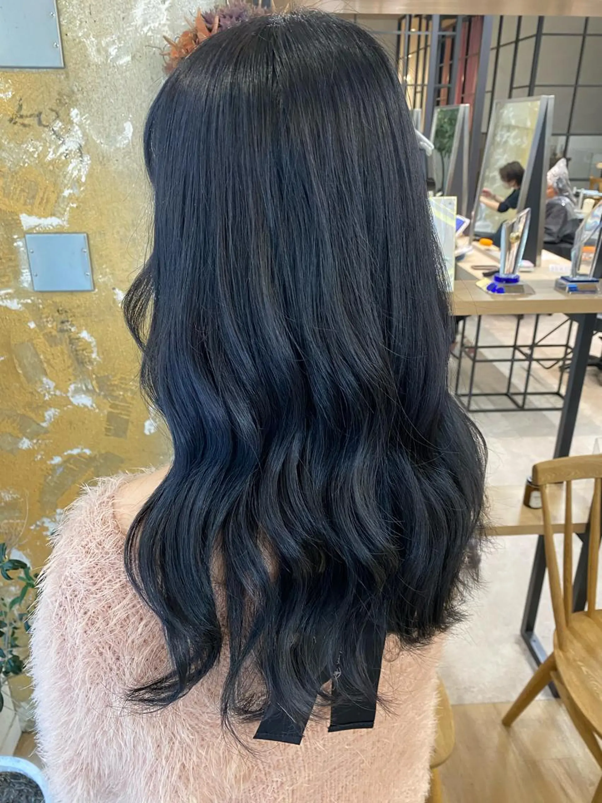 ロング Misaki ║ツヤカラーのヘアスタイル