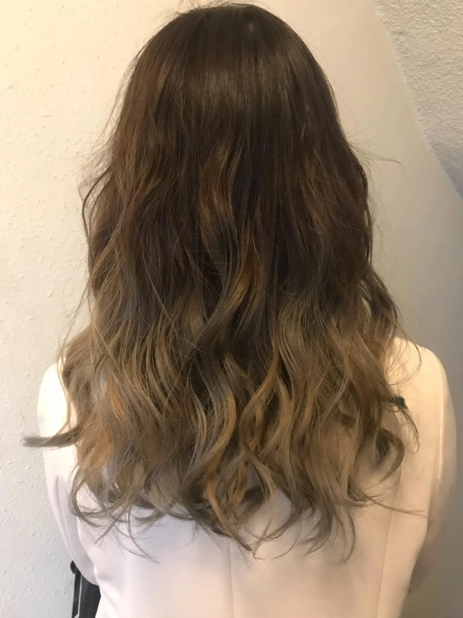 ロング カラー パーマ  大貫 茉央のヘアスタイル