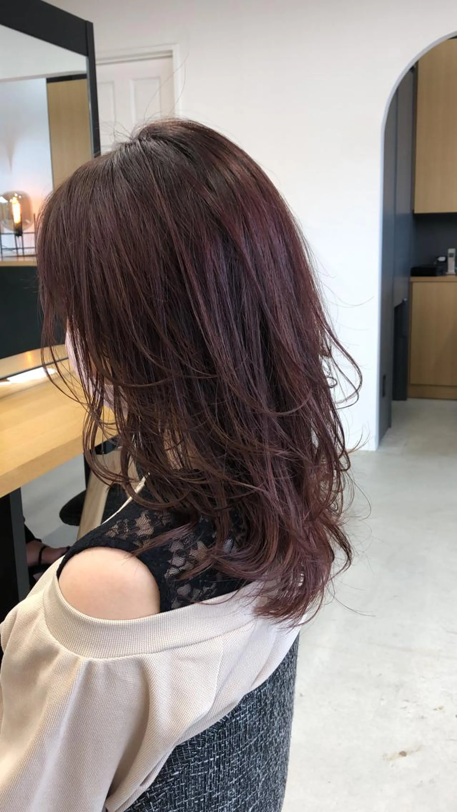 ミディアム カラー レイヤーカット クドウレイ fifth渋谷のヘアスタイル