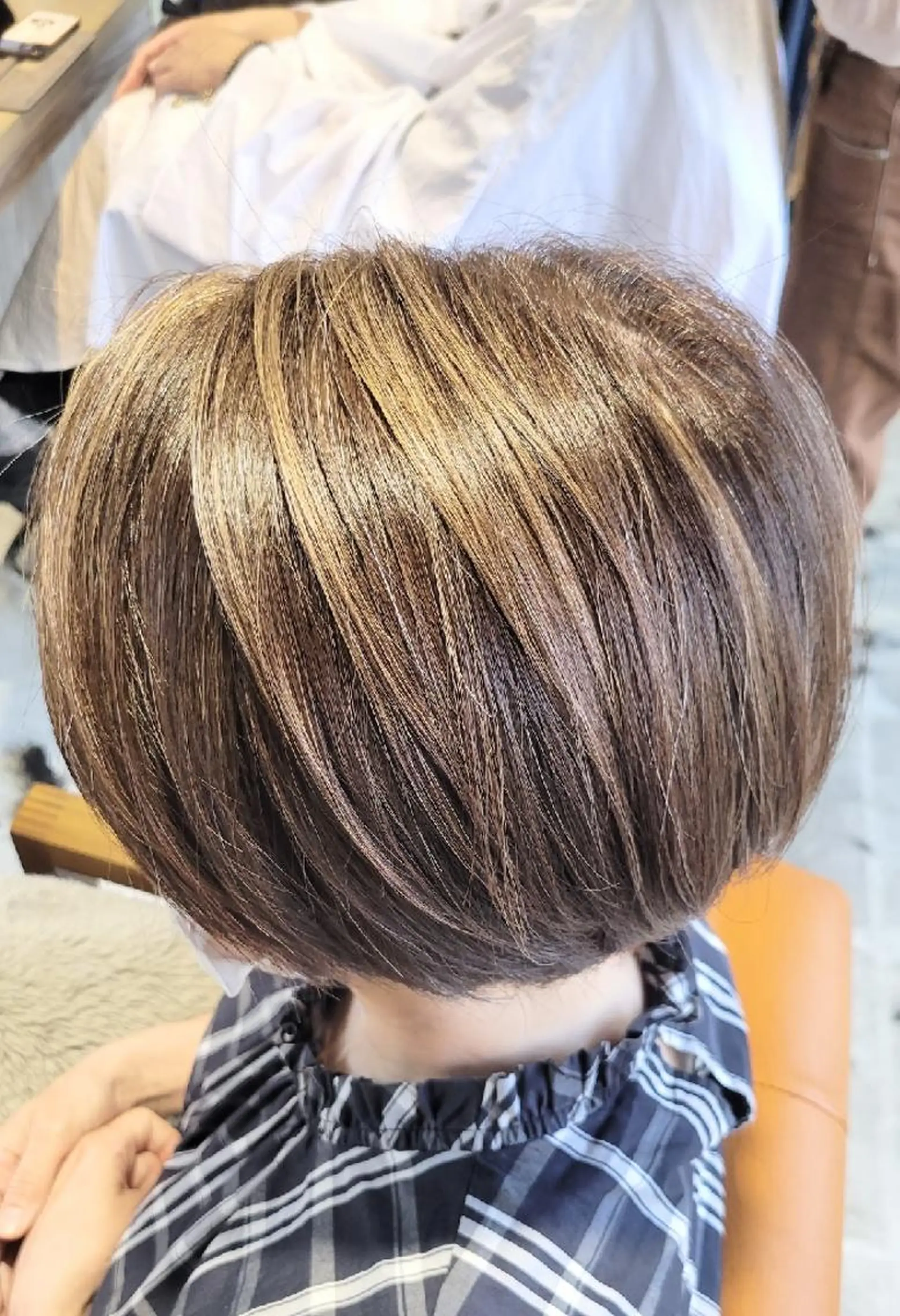 ショート ハイライト alushe 岡 陽子のヘアスタイル