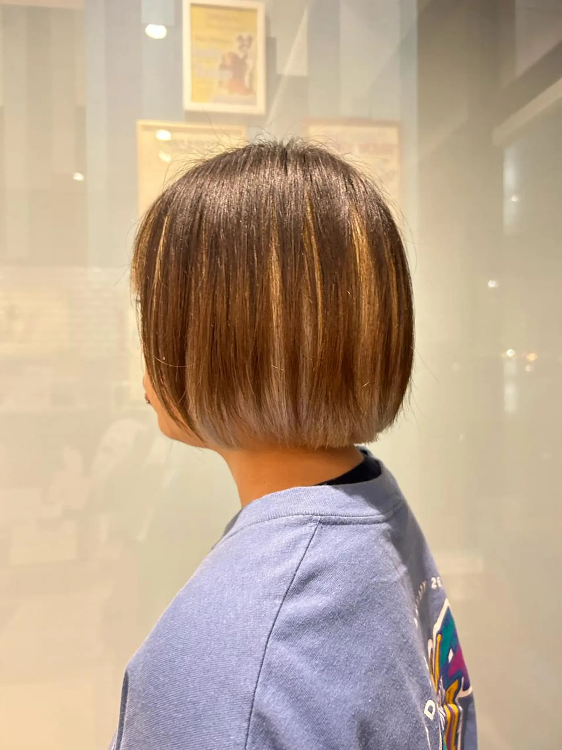 ショート カラー インナーカラー シルバー ヘアカラー 立川/ハイトーン/ 髪質改善/田中柚のヘアスタイル