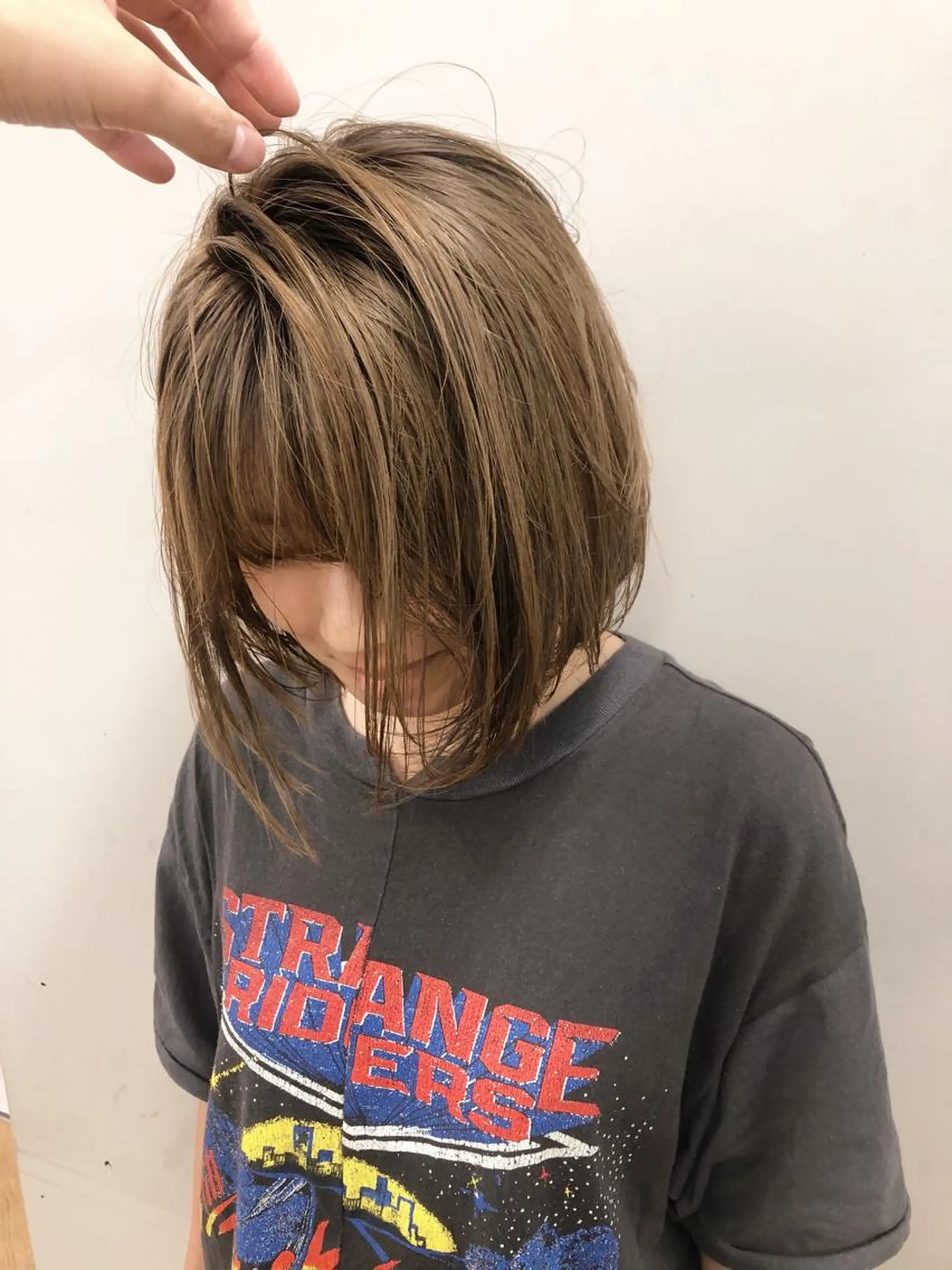 ショート カラー ヘアカラー 関 京磨のヘアスタイル