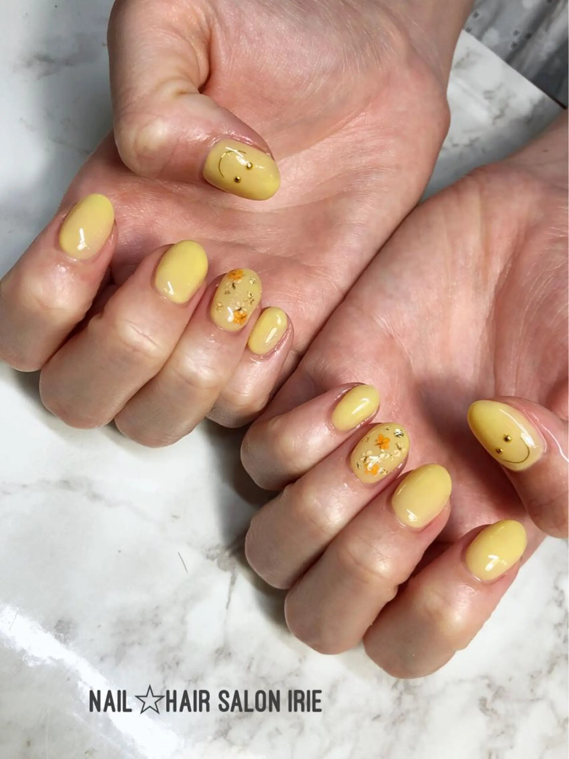 ネイル Hair salon Irie所属・與儀 知佳のネイルデザイン