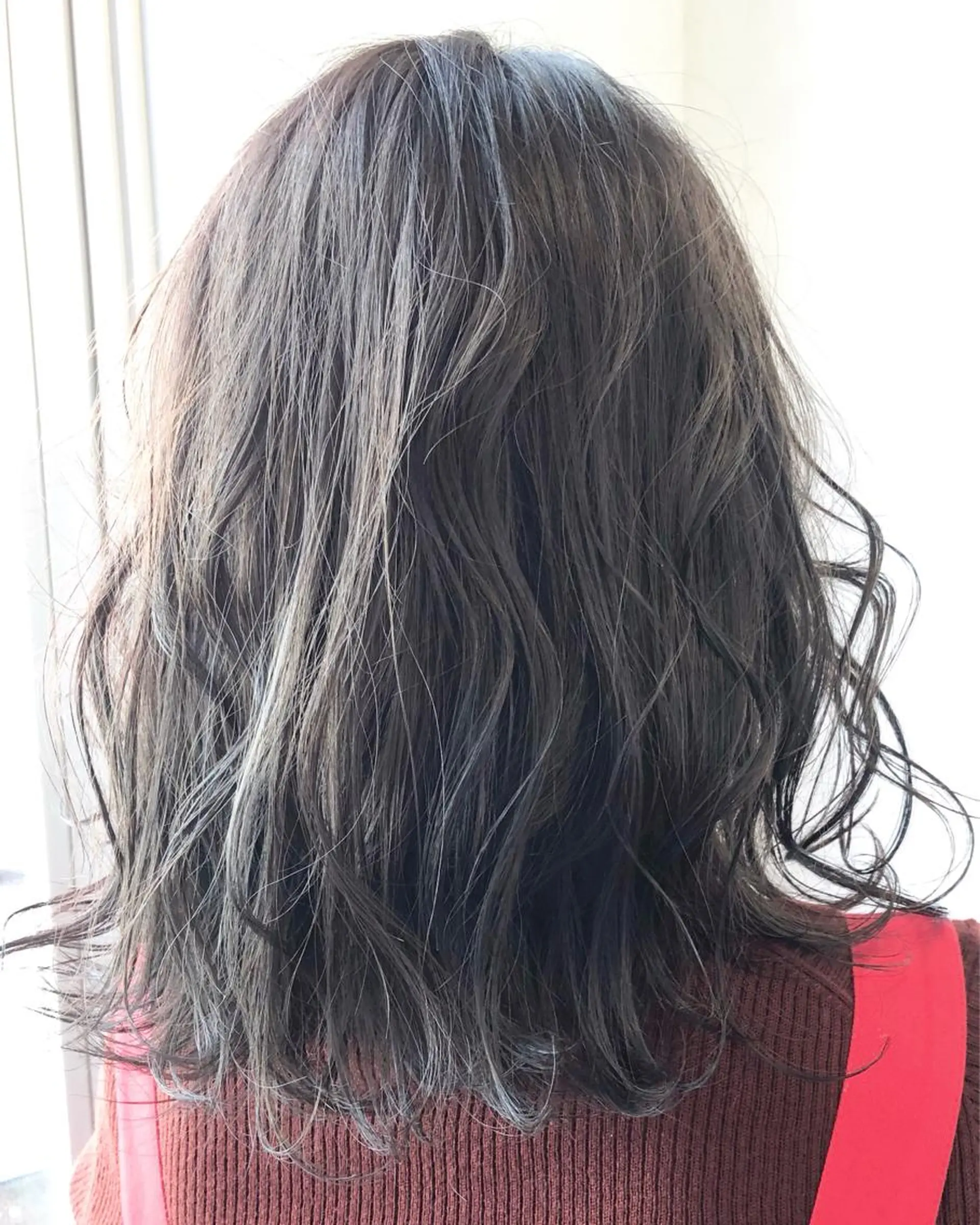 ミディアム カラー TOWA 野村　コウダイのヘアスタイル