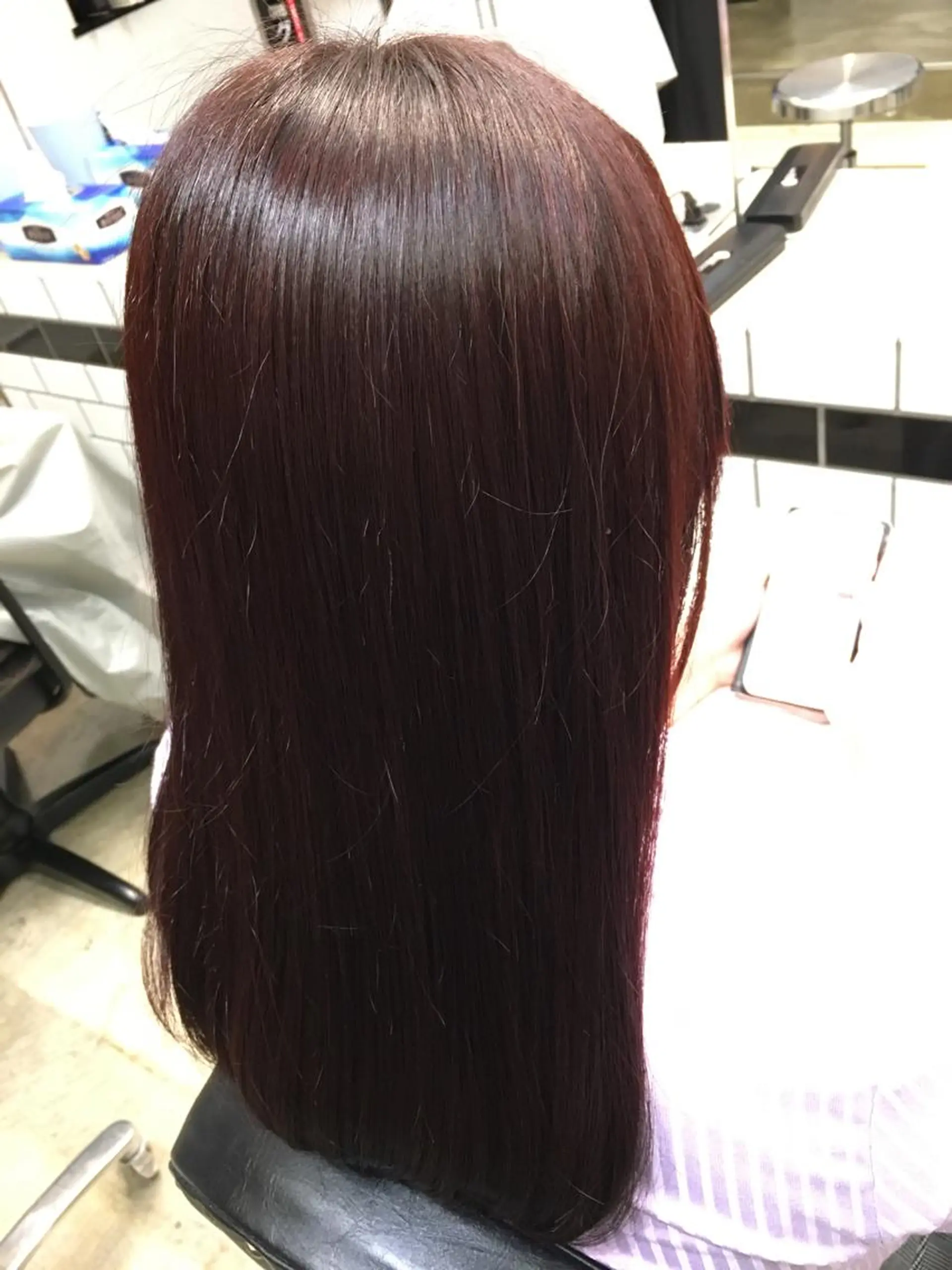 セミロング カラー メンズ眉毛ITSUK Iメンズ専門　新宿の眉毛・アイブロウイメージ