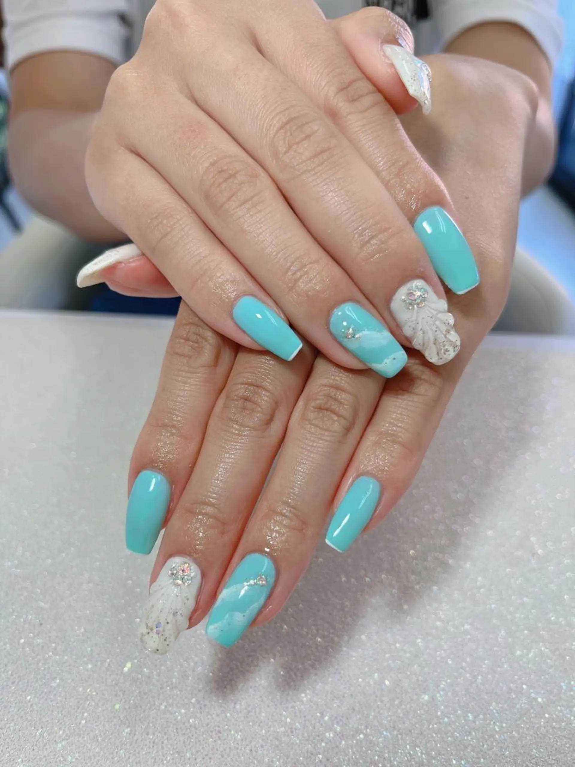 ネイル Flowerネイルサロン所属・. yukiのネイルデザイン