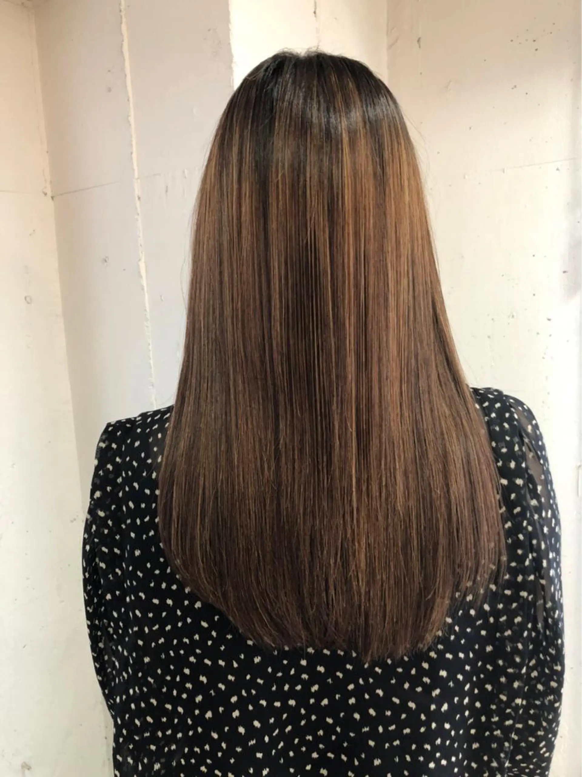 ロング kawakita yoshinoriのヘアスタイル